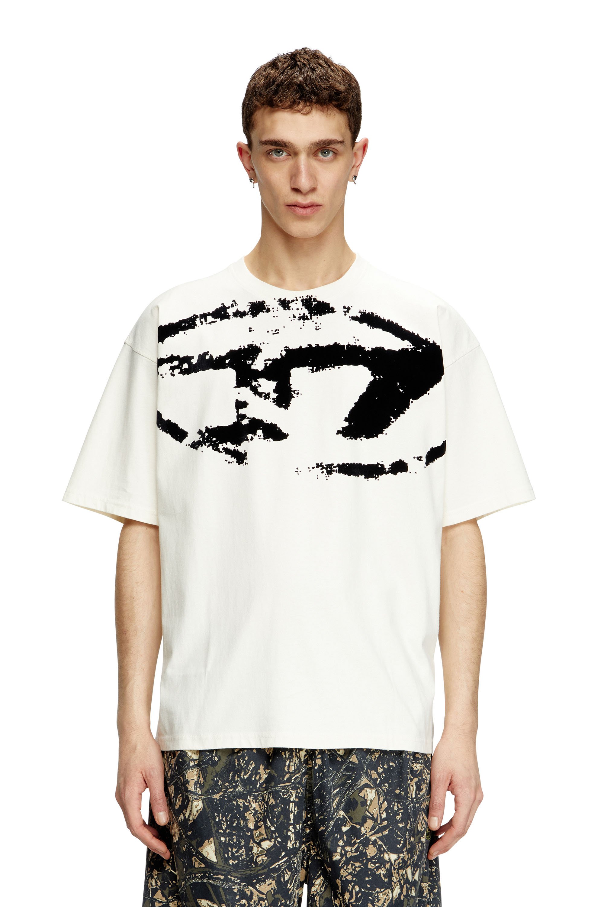 Diesel - T-BOXT-N14, Male's T-shirt with distressed flocked logo in White/Black - 1