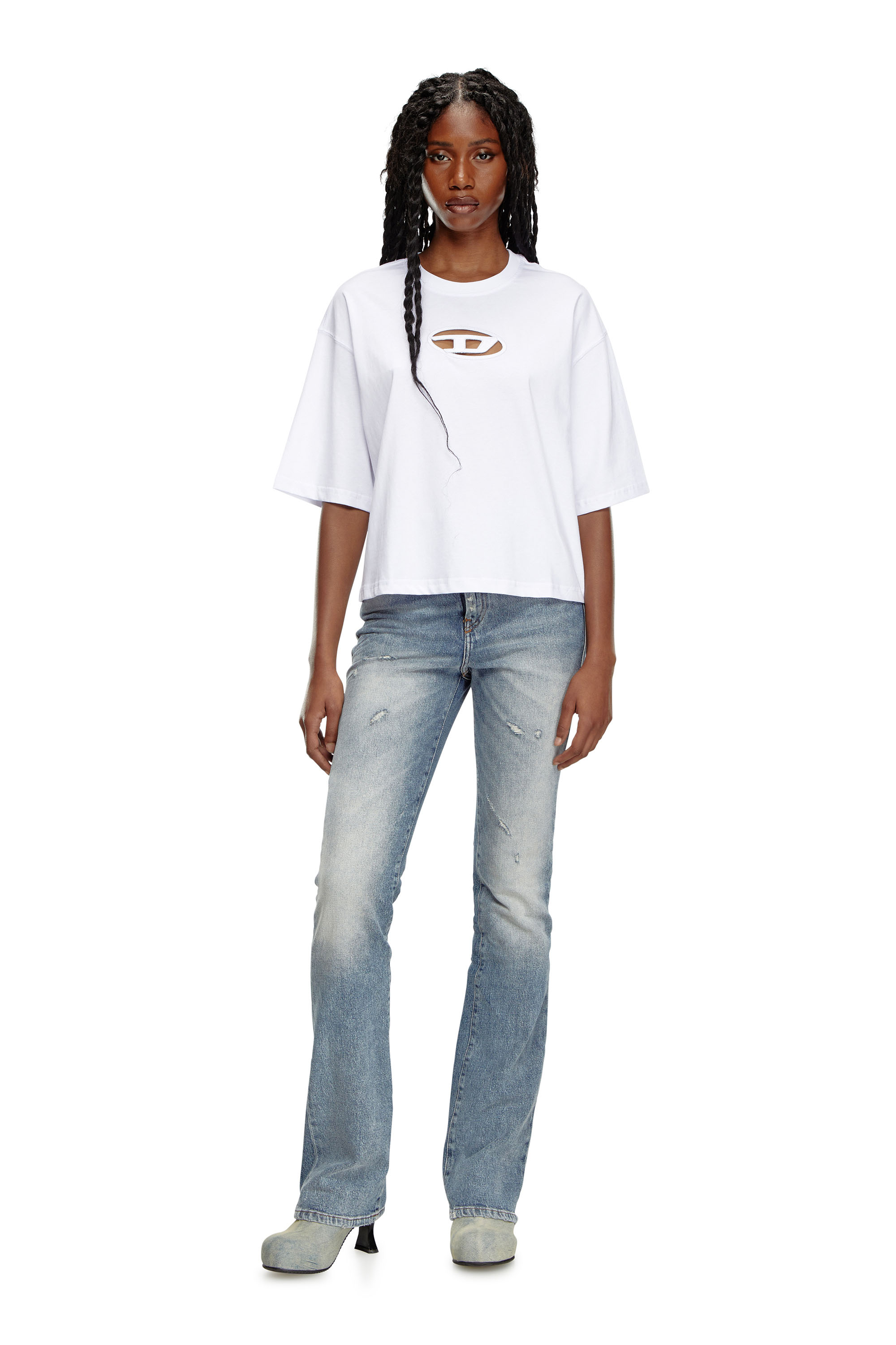 Diesel - T-BUXT-CROP-OD, T-shirt boxy avec cut-out Oval D Femme in Blanc - 2