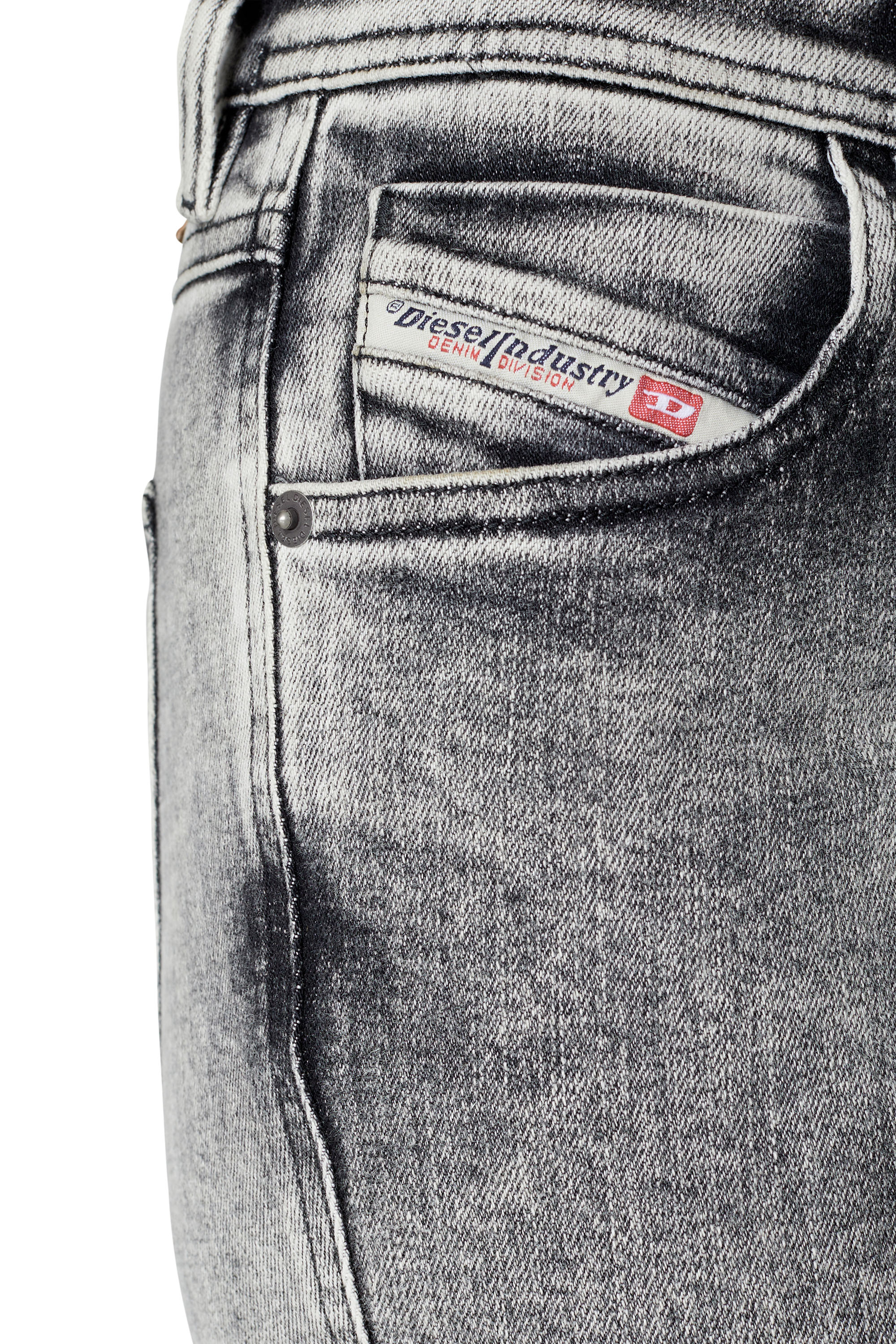 Diesel - 2015 BABHILA 09D89 Skinny Jeans, Gris Clair - Image 5
