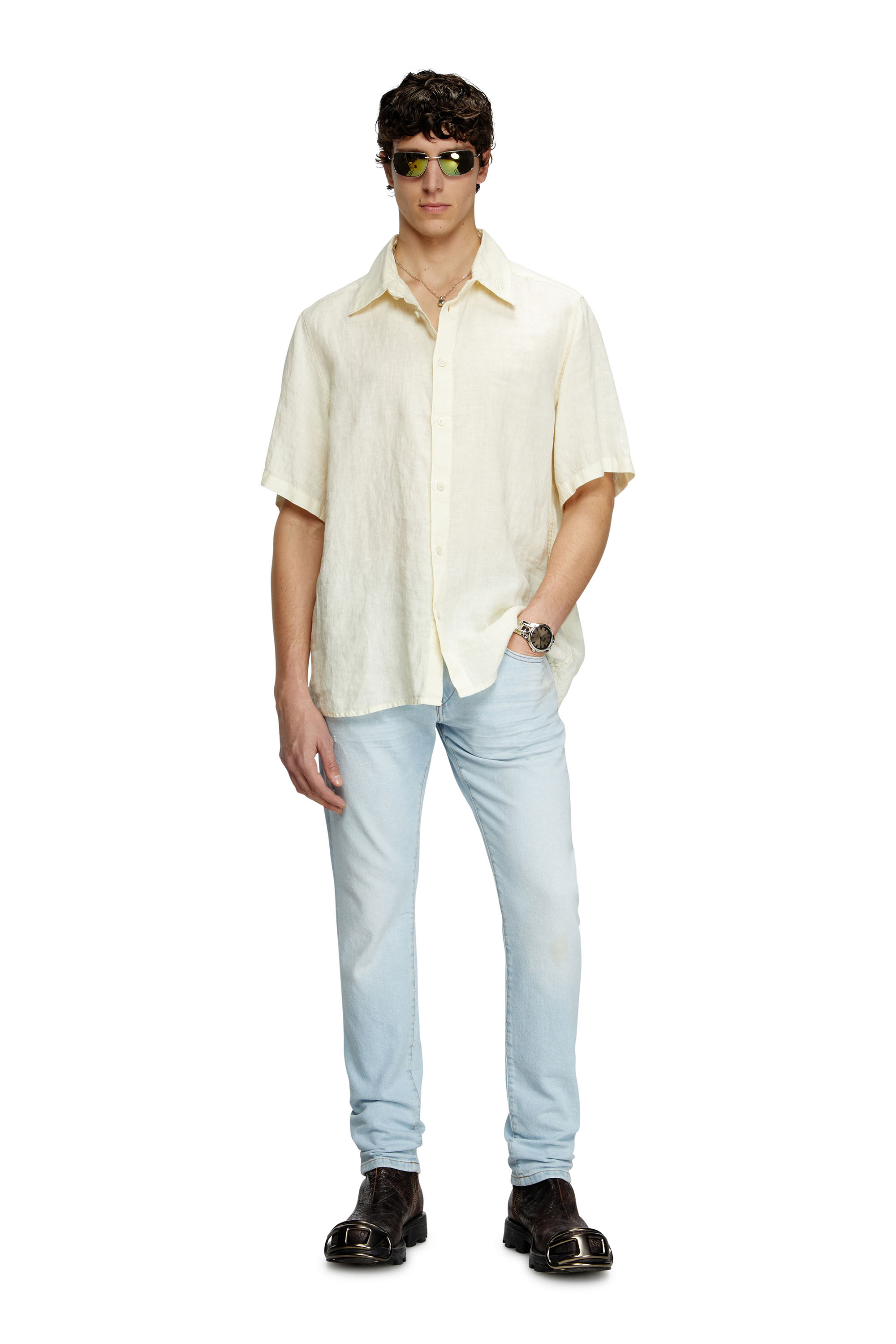 Diesel - S-UCCLE-A, Male's Short-sleeve linen shirt with logo collar in White - 2