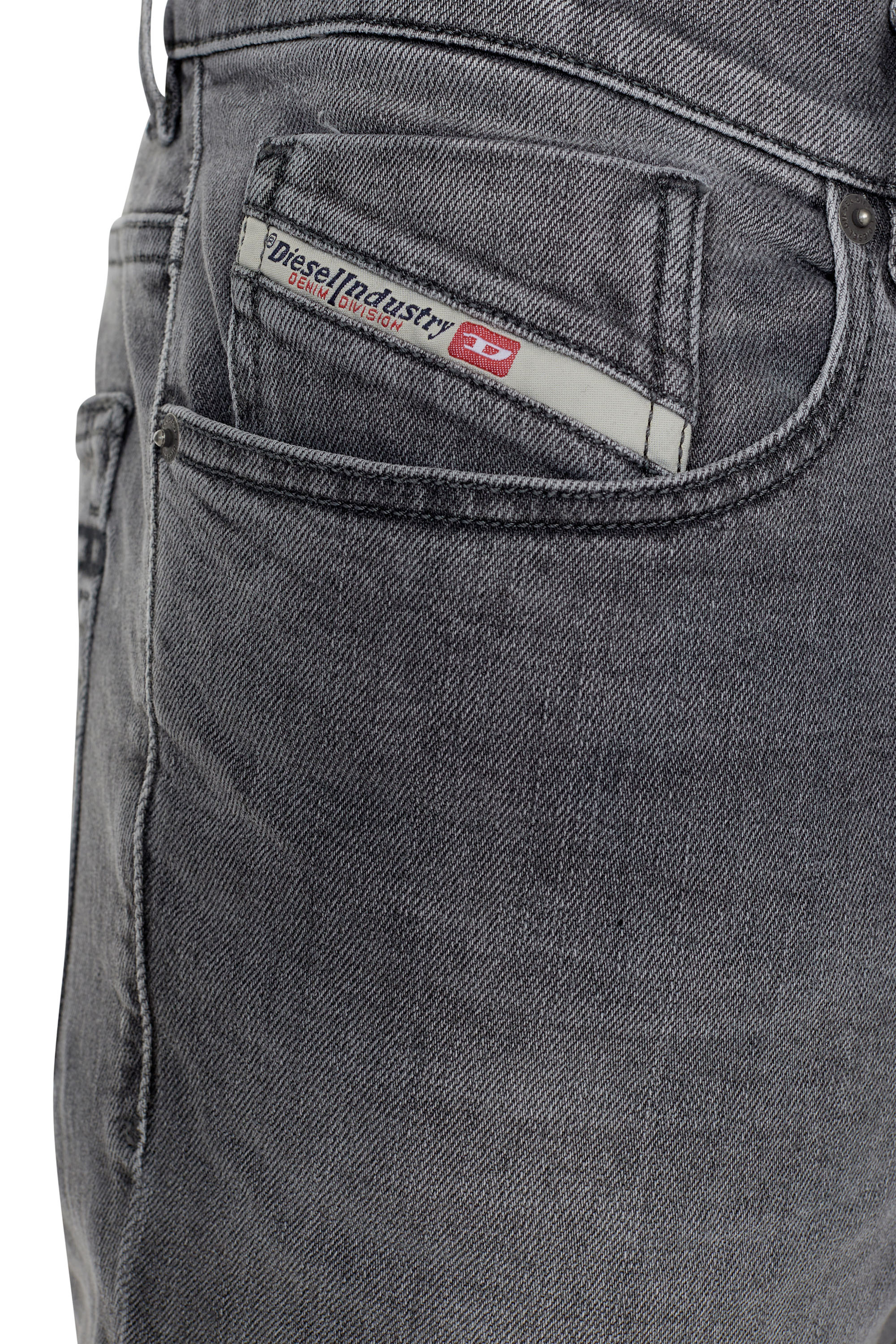 Diesel - Tapered Jeans 2005 D-Fining 09D50, Black/Dark Grey - Image 4