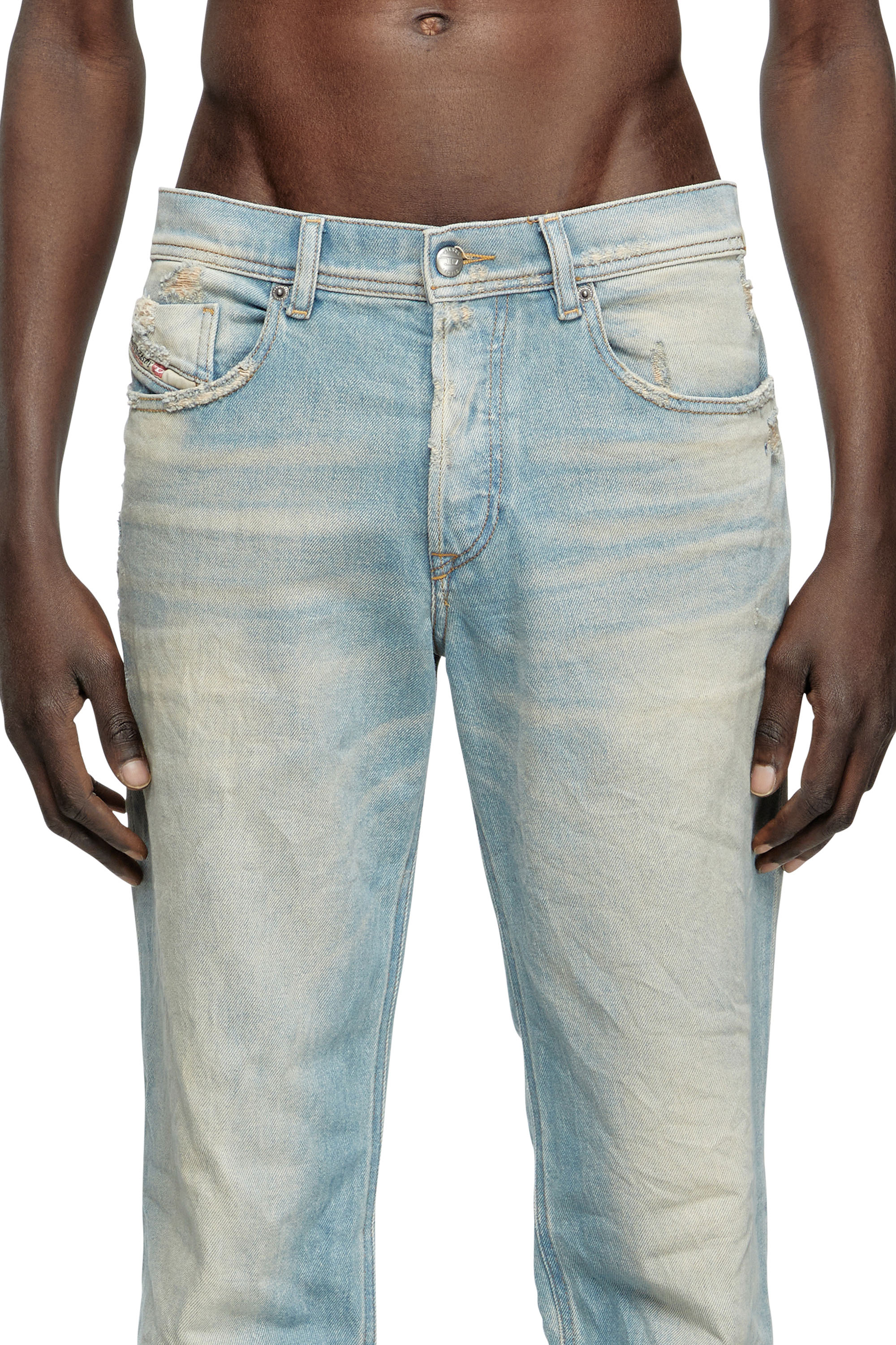 Diesel - Regular Jeans 2023 D-Finitive 09L23 Homme, Bleu Clair - Image 5