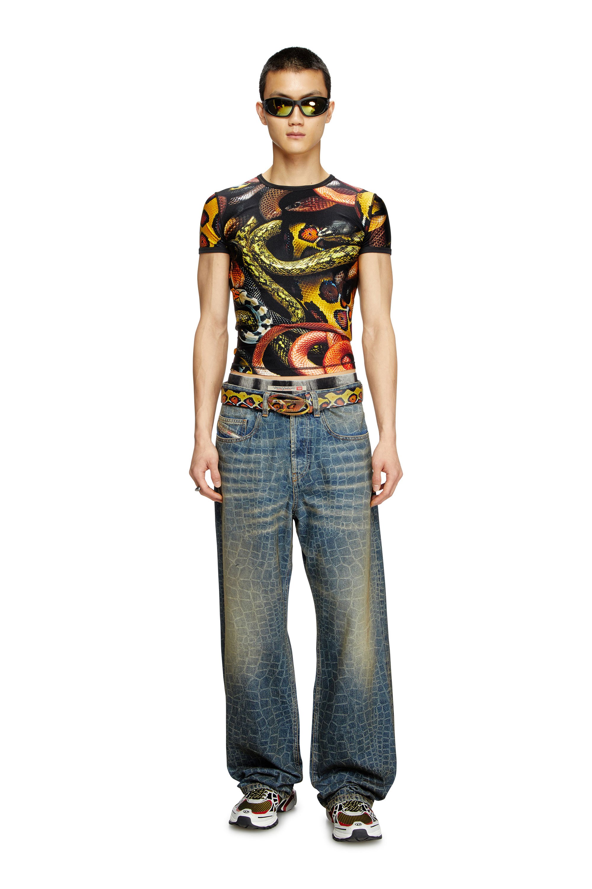 Diesel - CL-T-UNCLE-SNAKE, Unisex's Lycra T-shirt with all-over snake print in Black/Yellow - 4