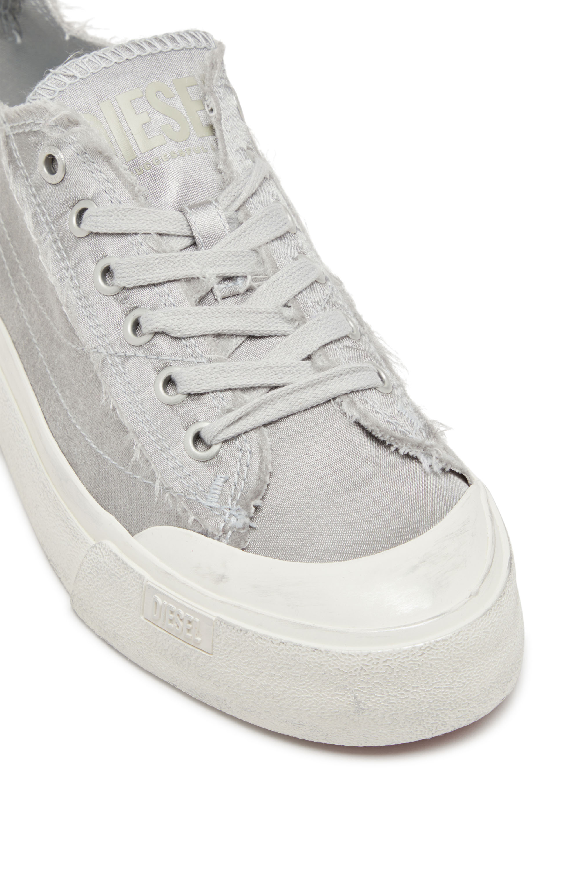 Diesel - S-ATHOS LOW W, S-Athos Low-Sneakers en satin vieilli Femme in Gris - 6