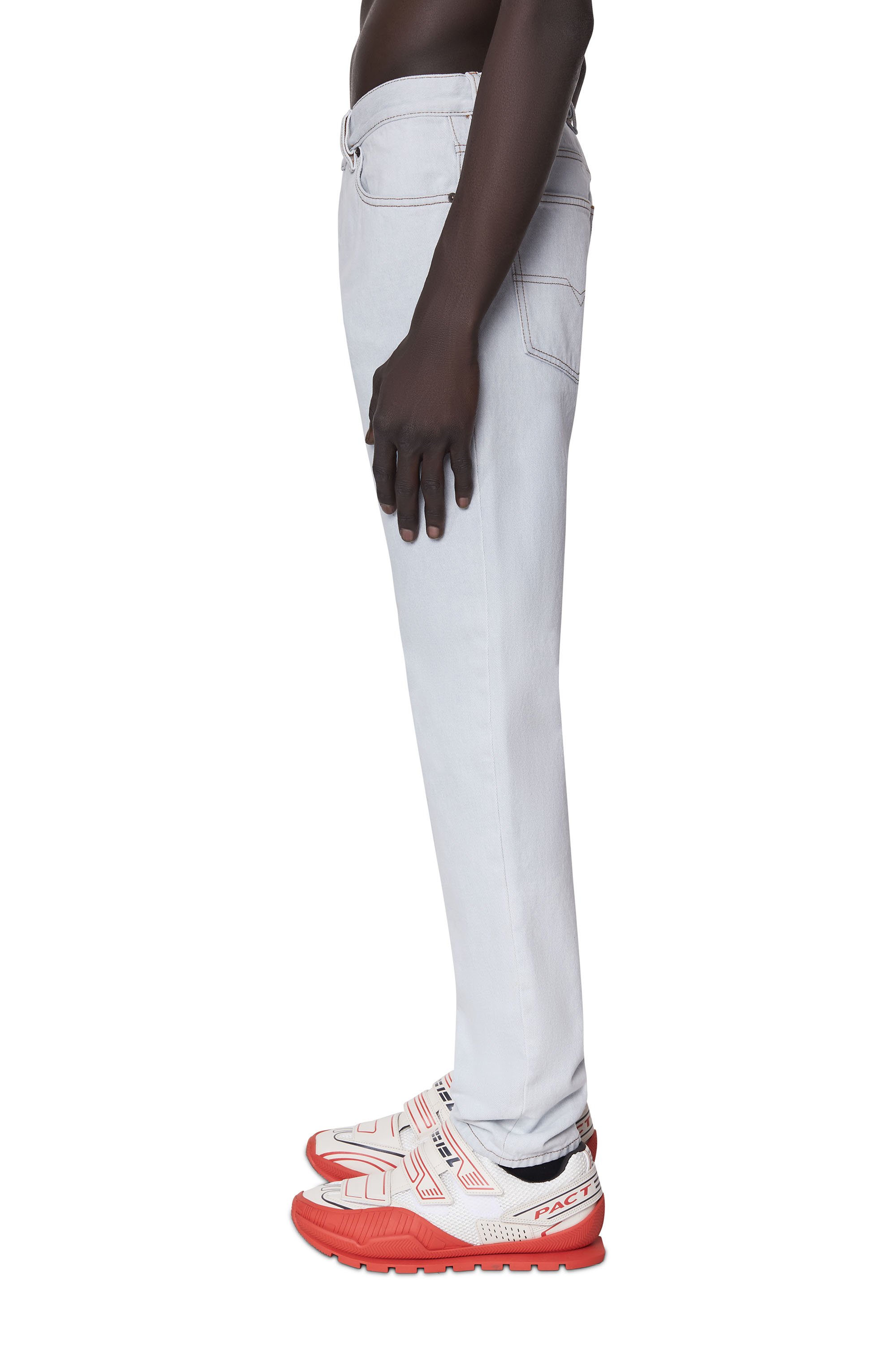 Diesel - 1995 D-Sark 0079Z Straight Jeans, Bleu Clair - Image 4