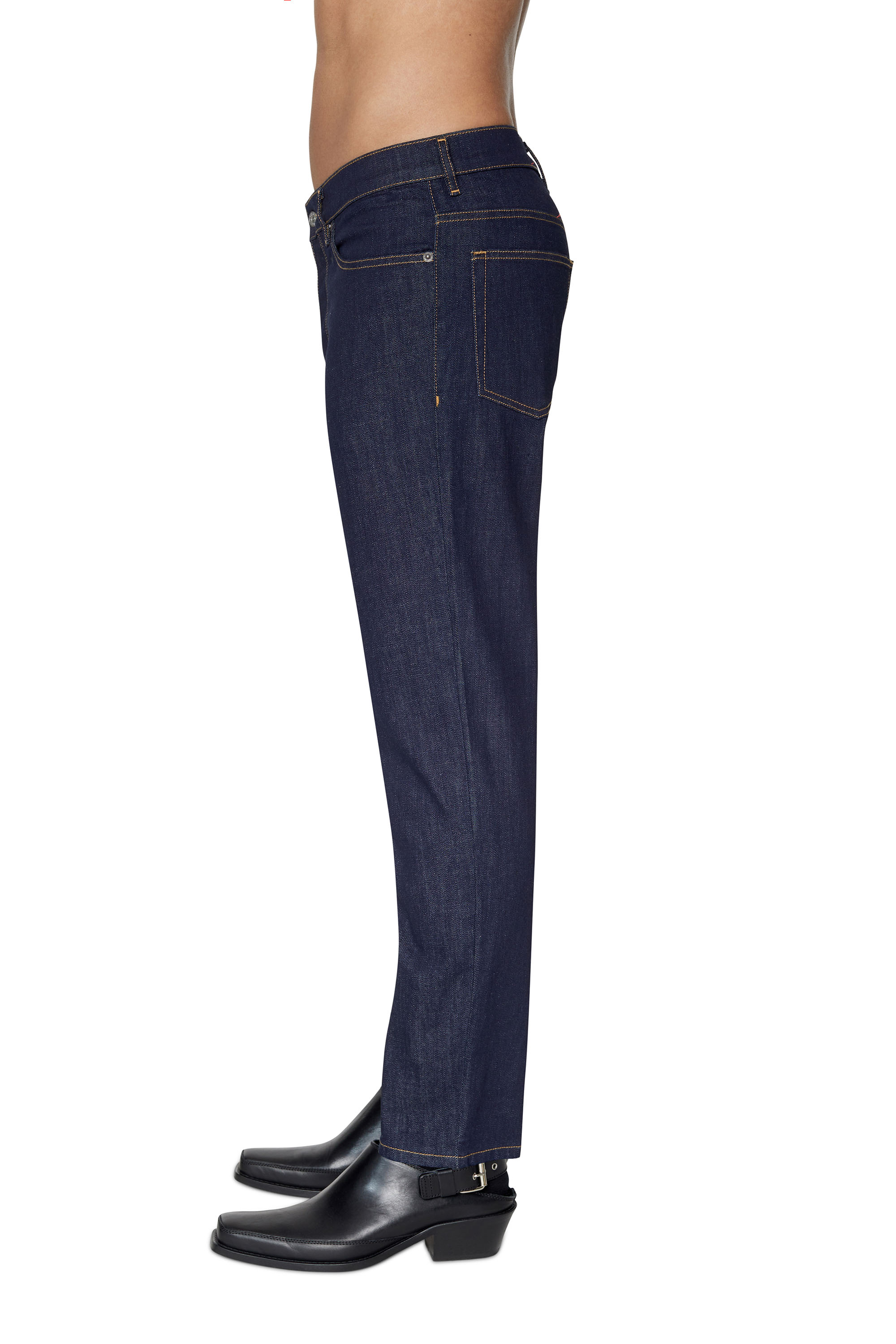 Diesel - Tapered Jeans 2005 D-Fining Z9B89,  - Image 4