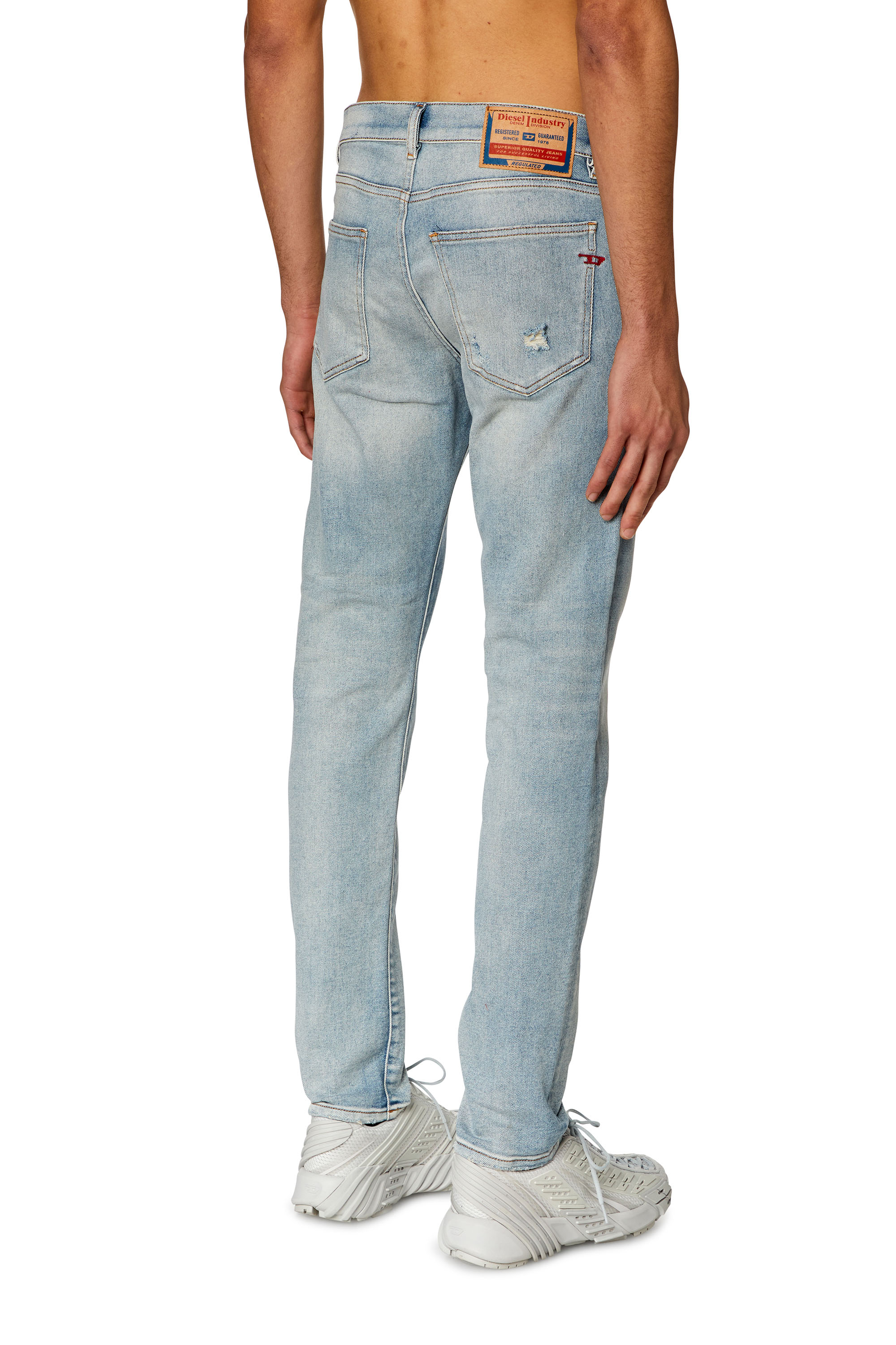 Diesel - Slim Jeans 2019 D-Strukt E9B40, Bleu Clair - Image 3
