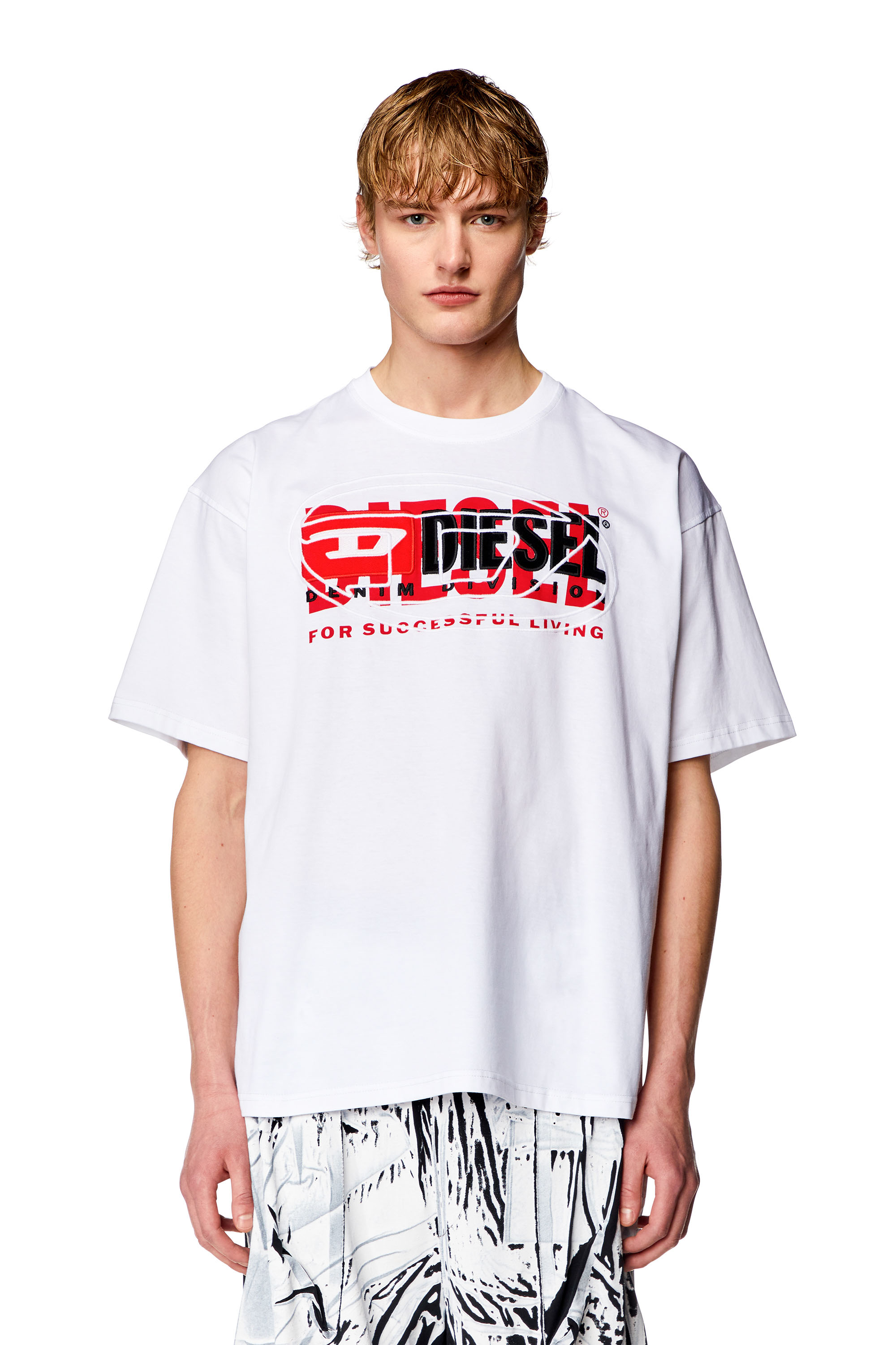 Diesel - T-BOXT, Homme T-shirt avec logos superposés in Blanc - Image 1