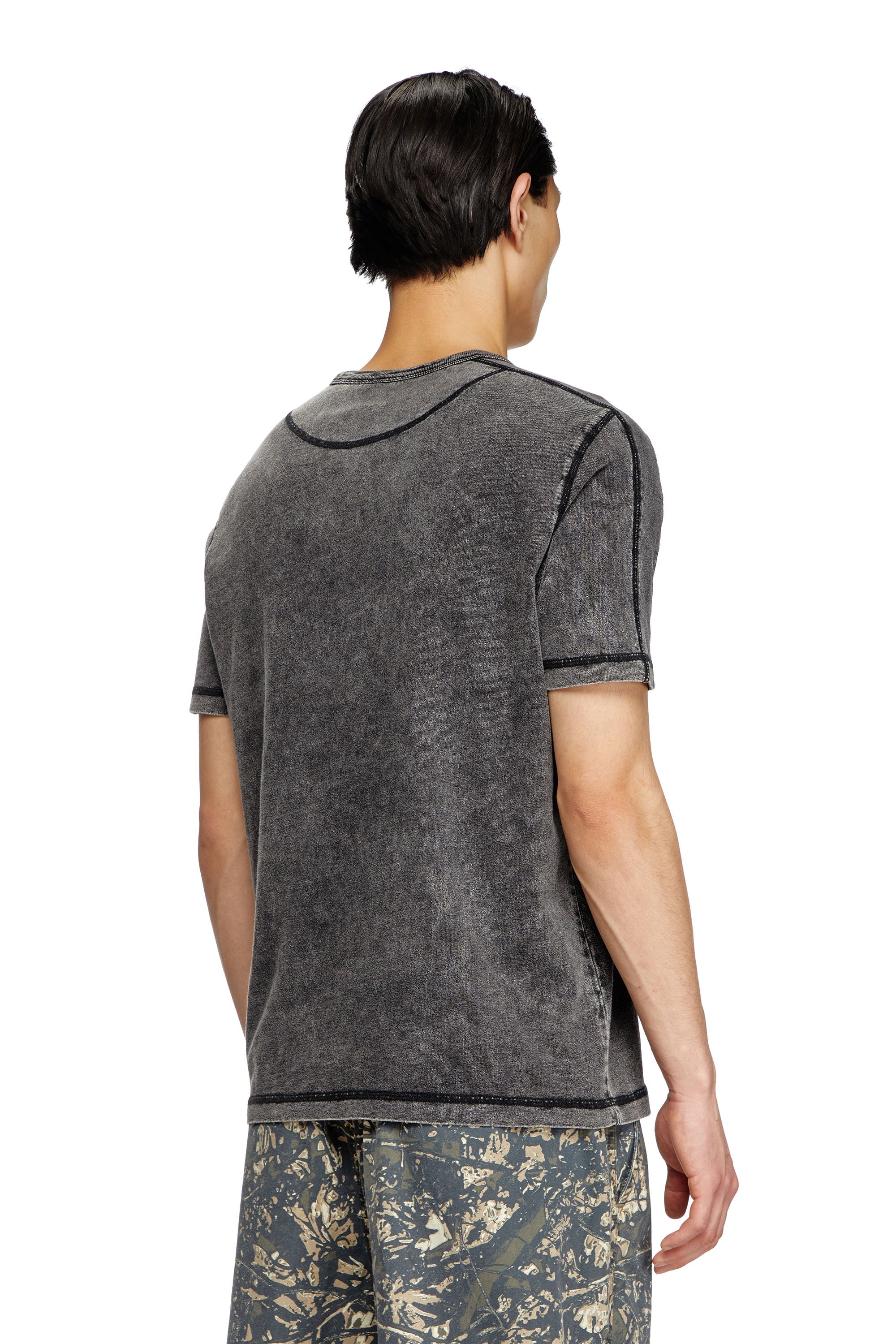 Diesel - T-ADJIND, T-shirt en jersey effet denim Homme in Noir - 3