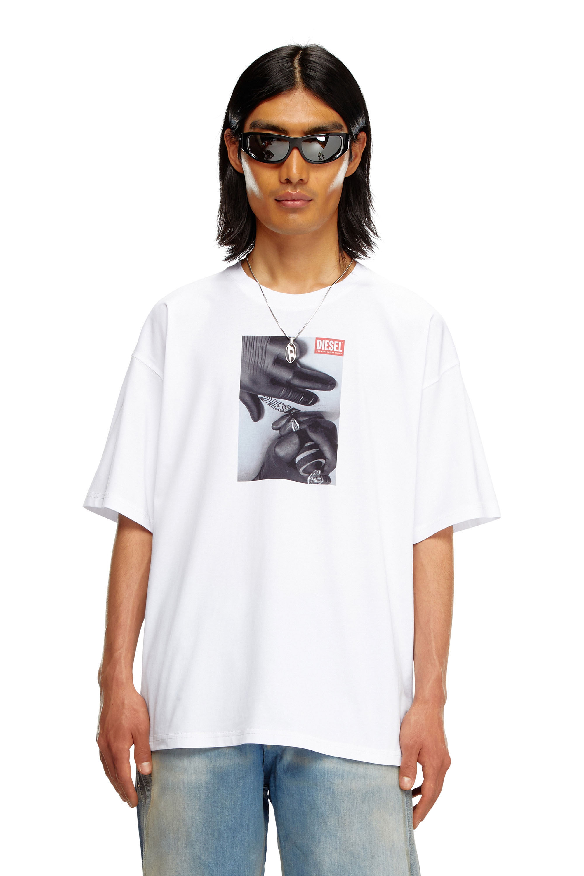 Diesel - T-BOXT-K4, Male's T-shirt with tattoo glove print in White - 1