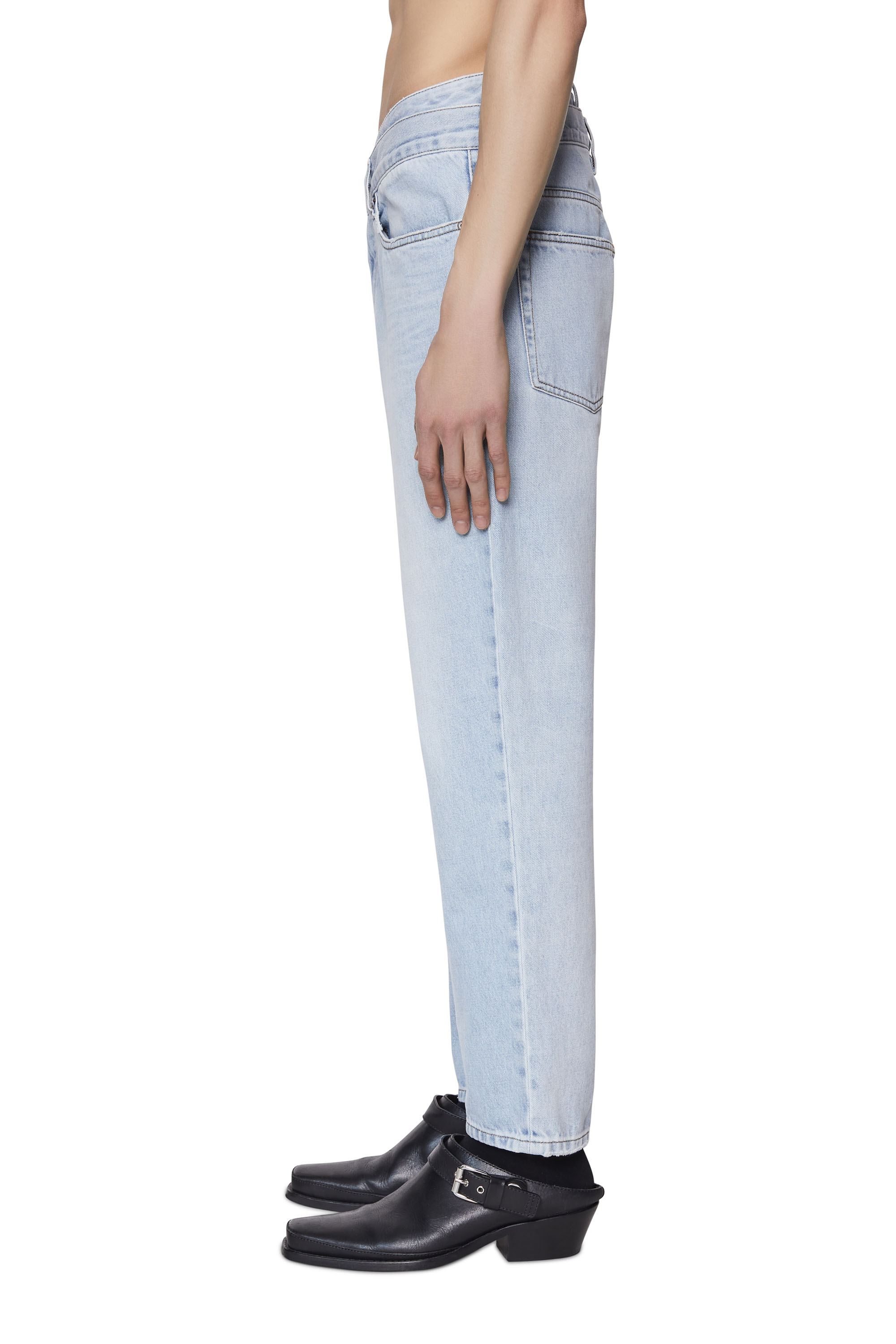 Diesel - 2005 D-FINING 007C7 Tapered Jeans, Bleu Clair - Image 5