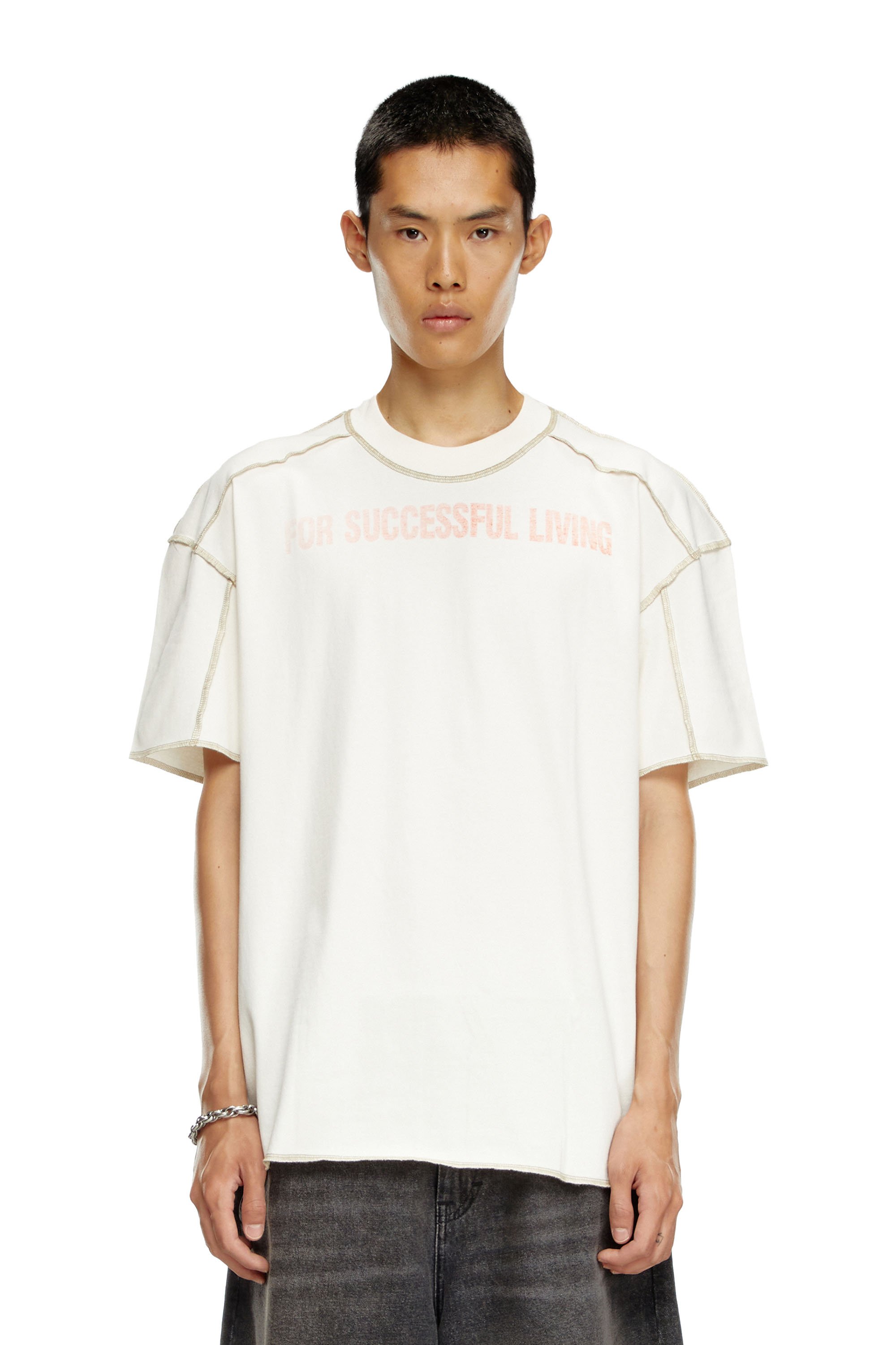 Diesel - T-CRAOR, T-shirt avec effet « inside-out » Homme in Blanc - 4