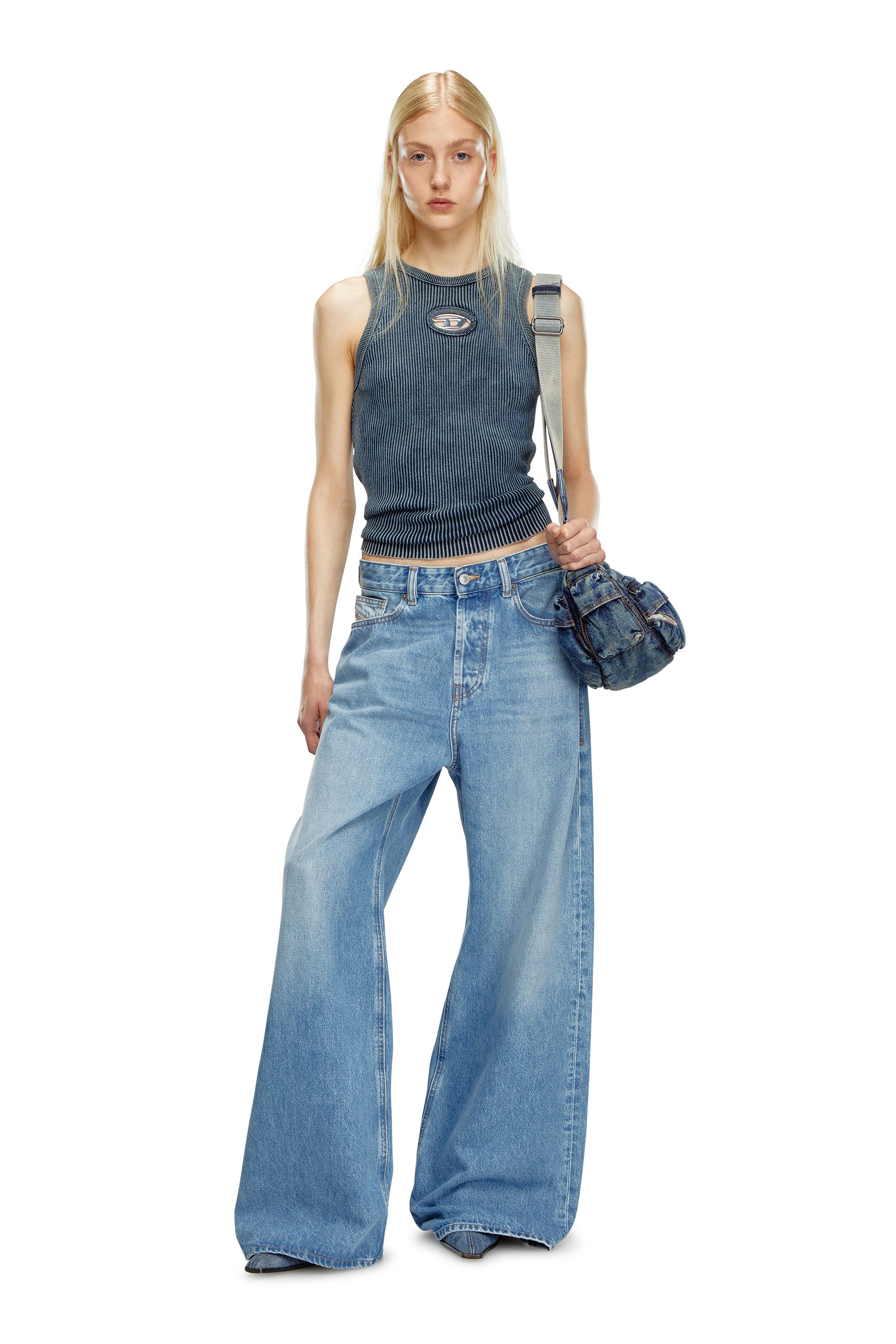 Diesel - Relaxed Jeans 1996 D-Sire 09I29 Femme, Bleu Clair - Image 1