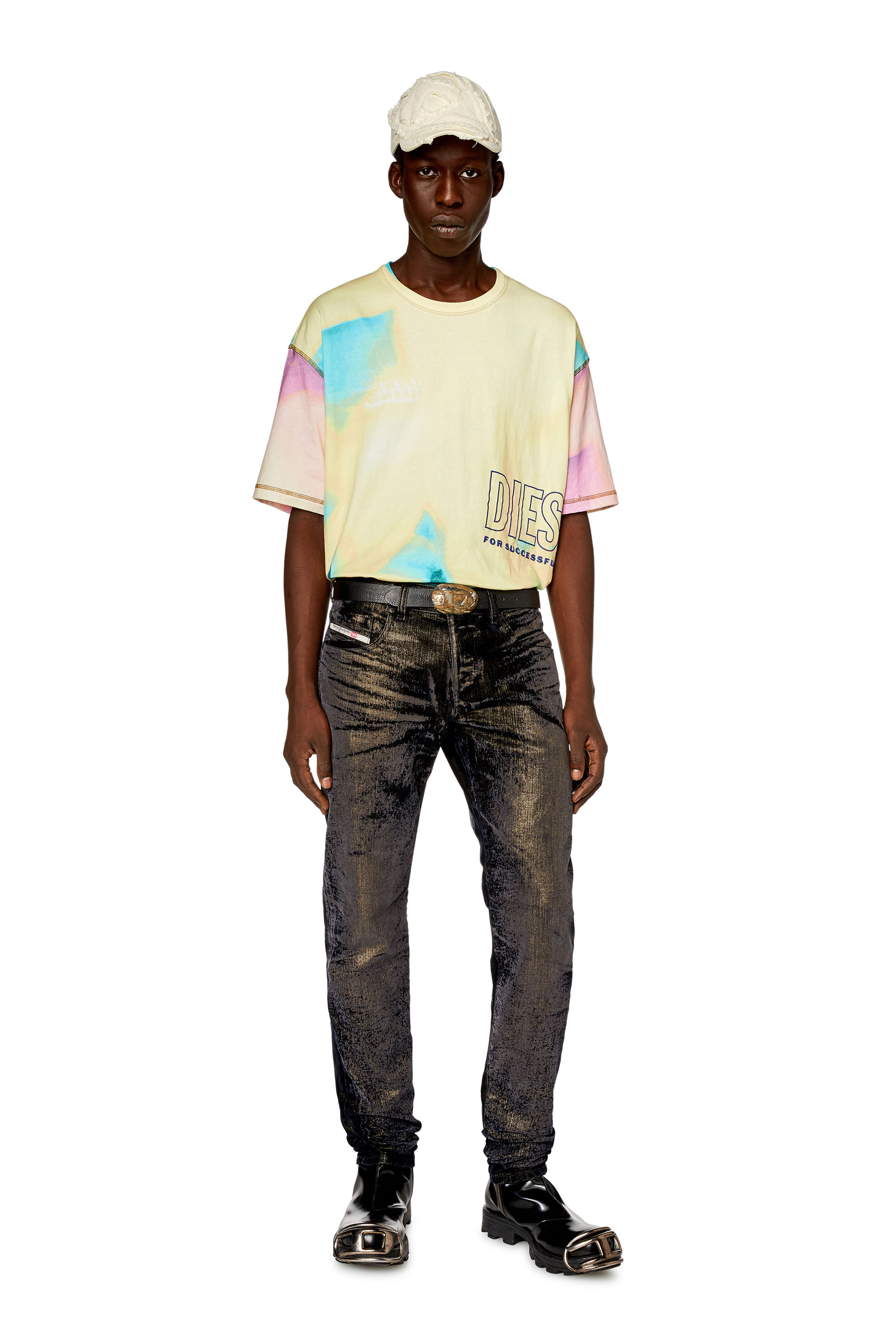 Diesel - T-WASH-COLOR, Homme T-shirt avec imprimé pastel délavé in Jaune - Image 3
