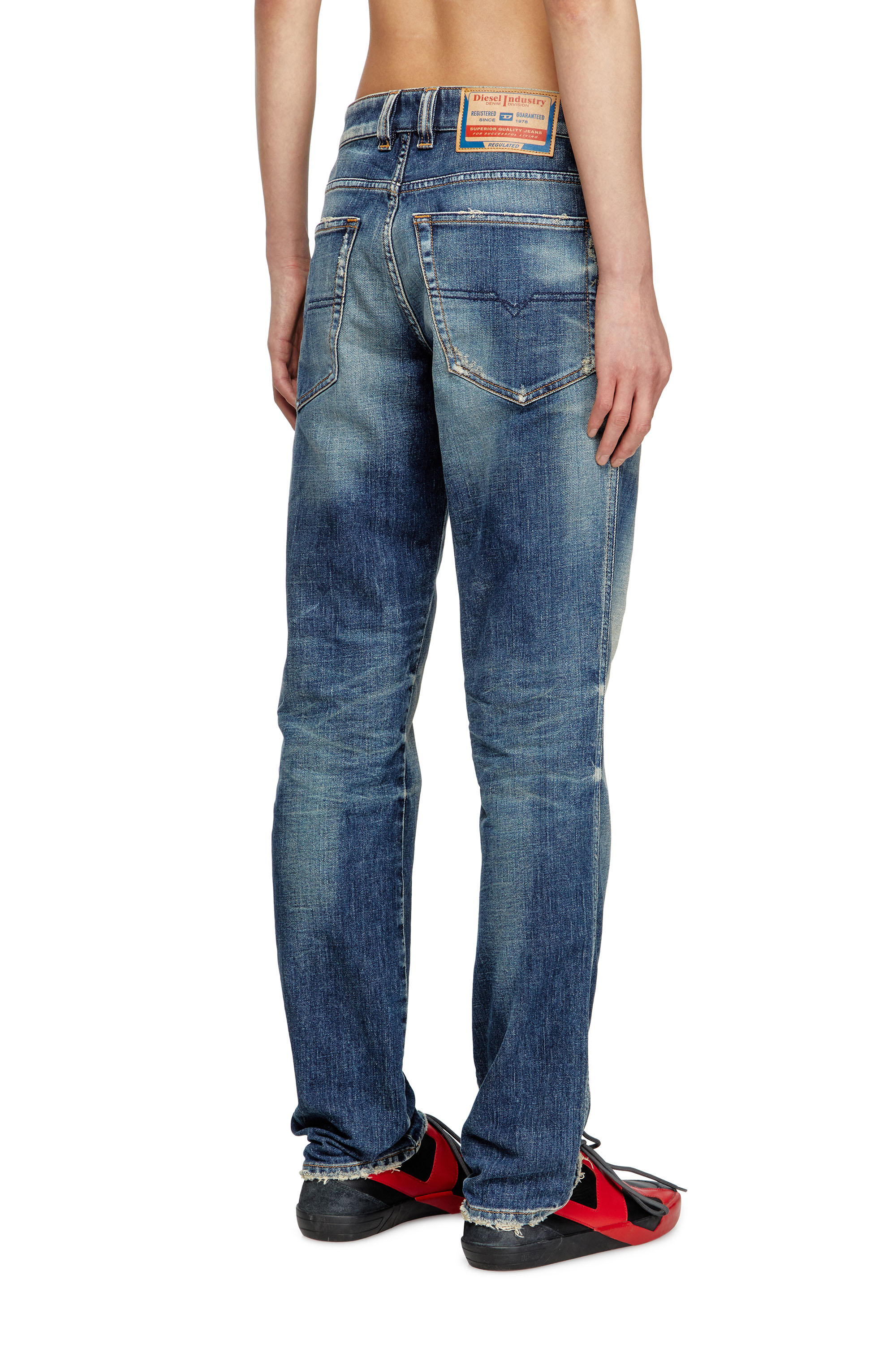 Diesel - Slim Jeans 1993 D-Vyl 09M55 Homme, Bleu Foncé - Image 4