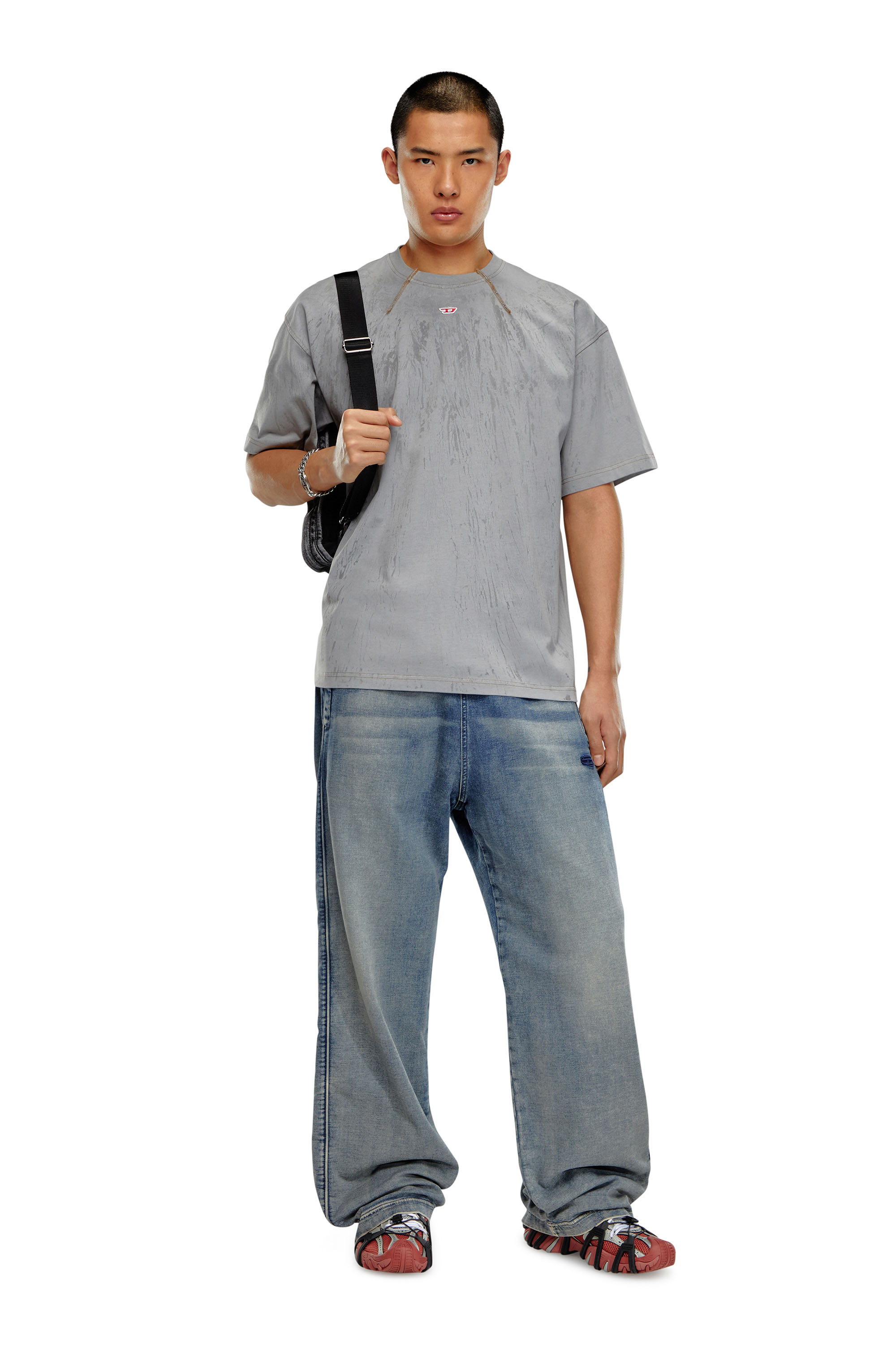 Diesel - T-COS, Homme T-shirt en jersey effet plâtre in Gris - Image 3