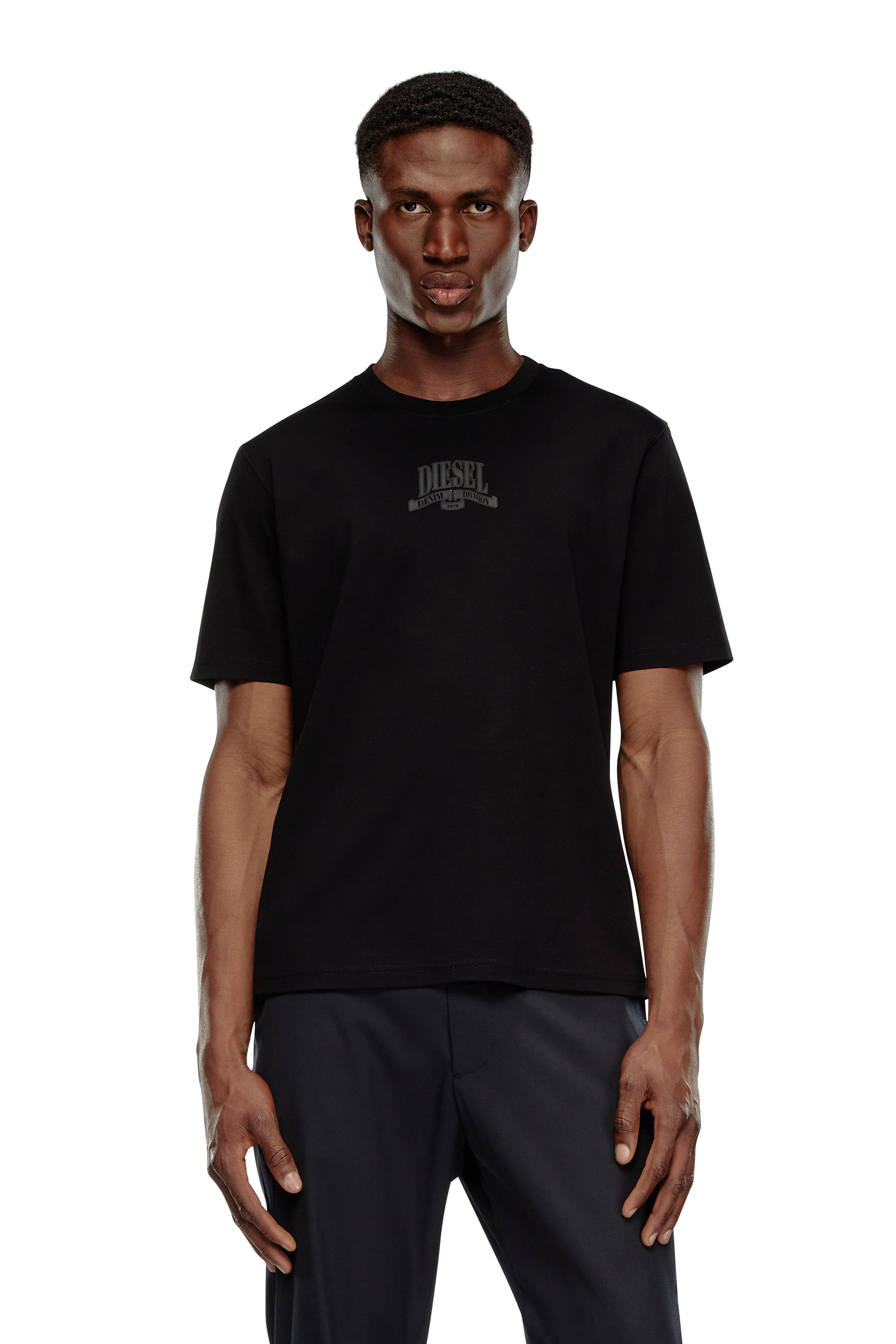 Diesel - T-MADJUST-K1, T-shirt en interlock avec imprimé Diesel ton sur ton Homme in Noir - 1