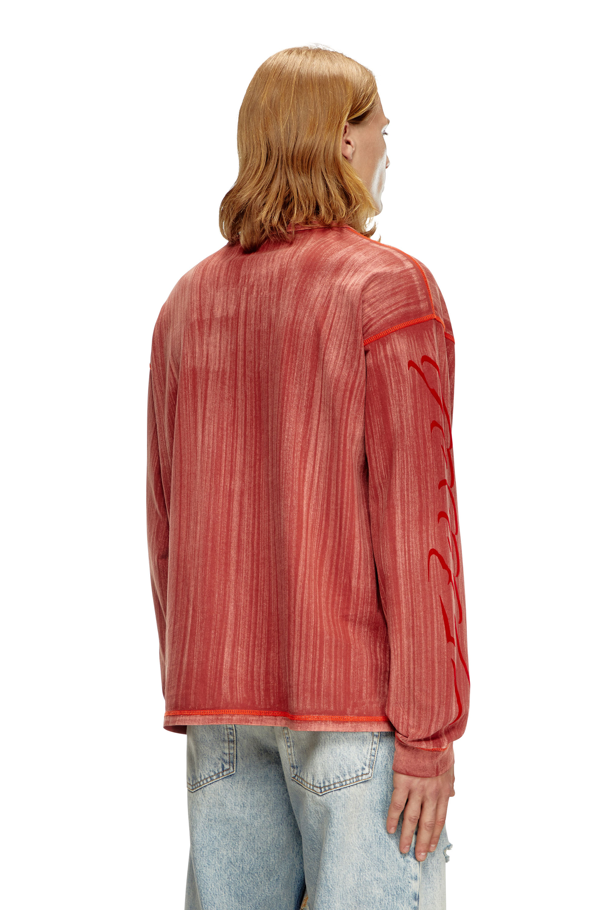 Diesel - T-BOXT-LS-Q2, Male's Long-sleeve T-shirt with brushstroke fading in Red - 2