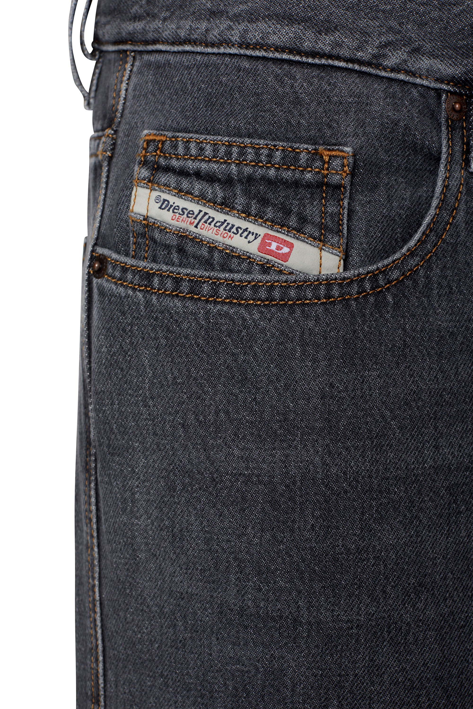Diesel - Straight Jeans 2020 D-Viker 09B84, Black/Dark Grey - Image 4