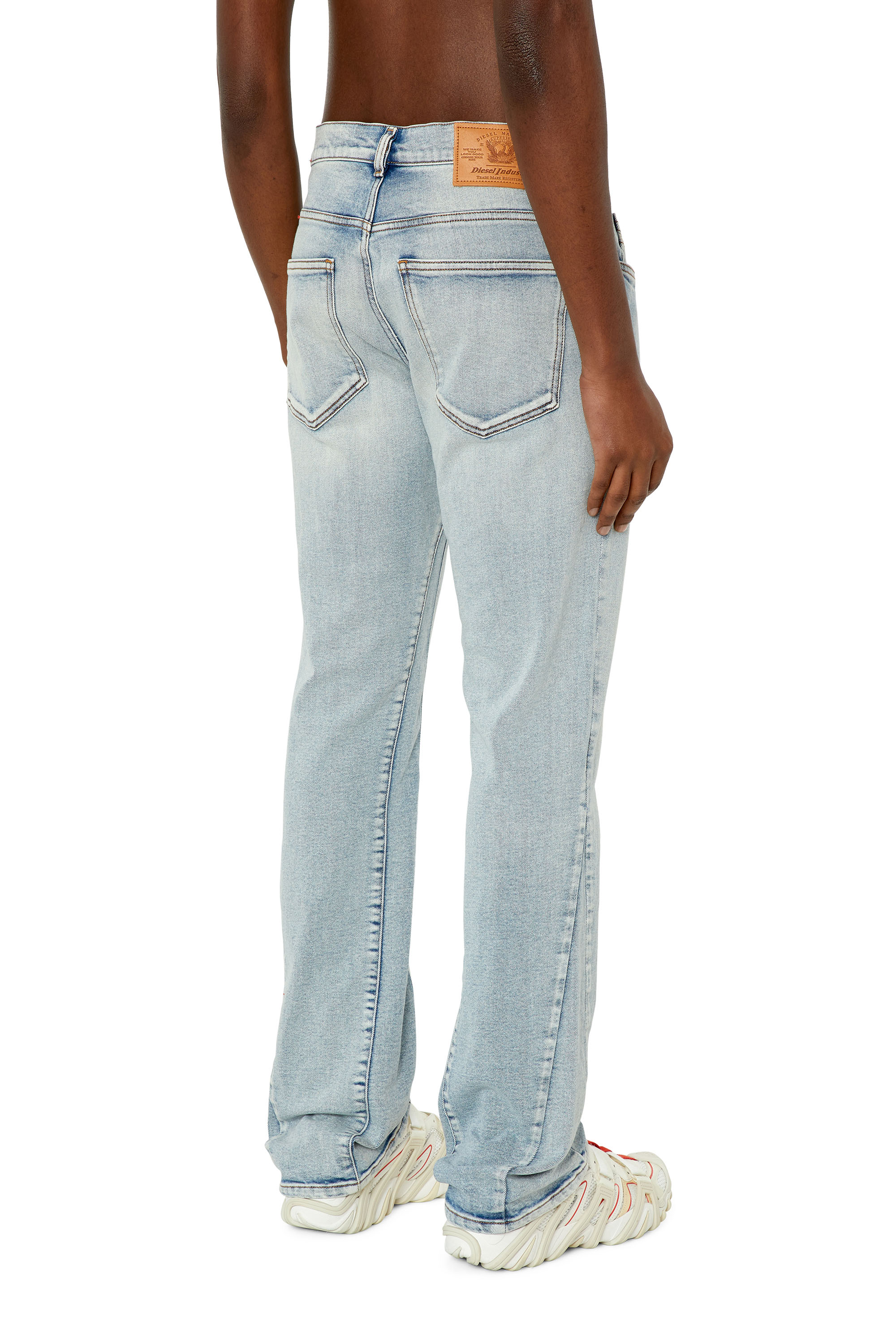 Diesel - Bootcut Jeans 2021 D-Vocs 9C08L, Bleu Clair - Image 4