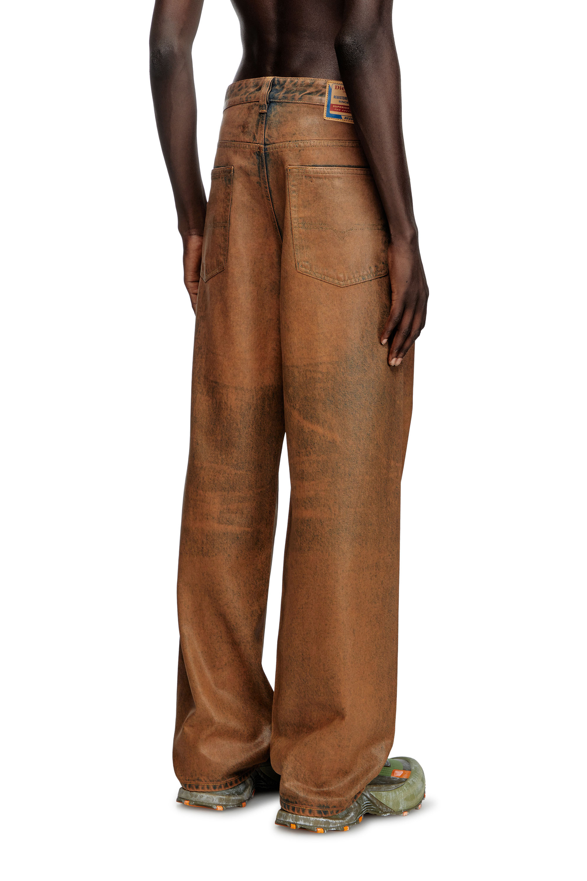 Diesel - Male's Relaxed Jeans 2001 D-Macro 09K82, Brown - 3