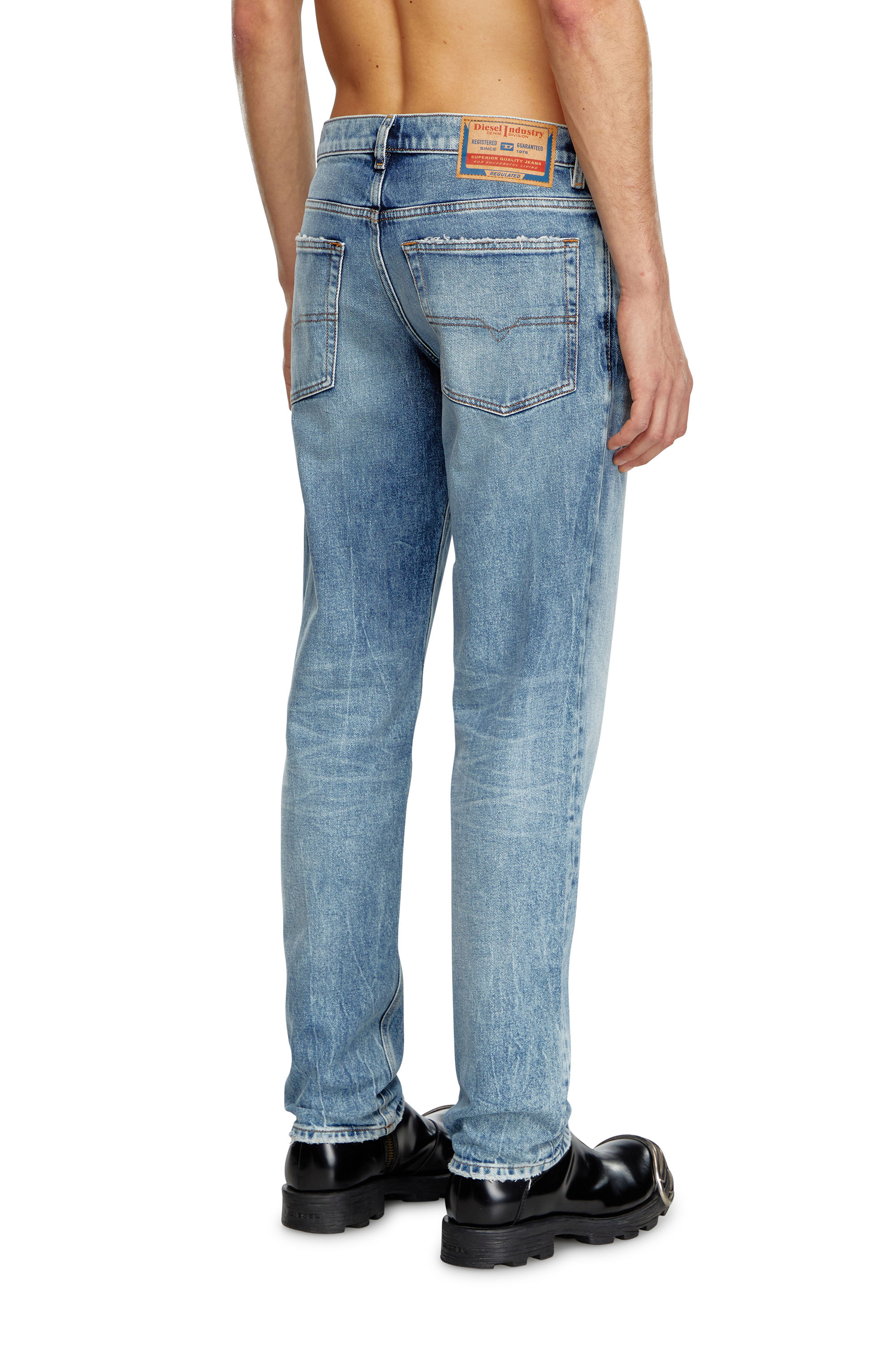 Diesel - Male Tapered Jeans 2023 D-Finitive 09J54, Medium Blue - Image 4
