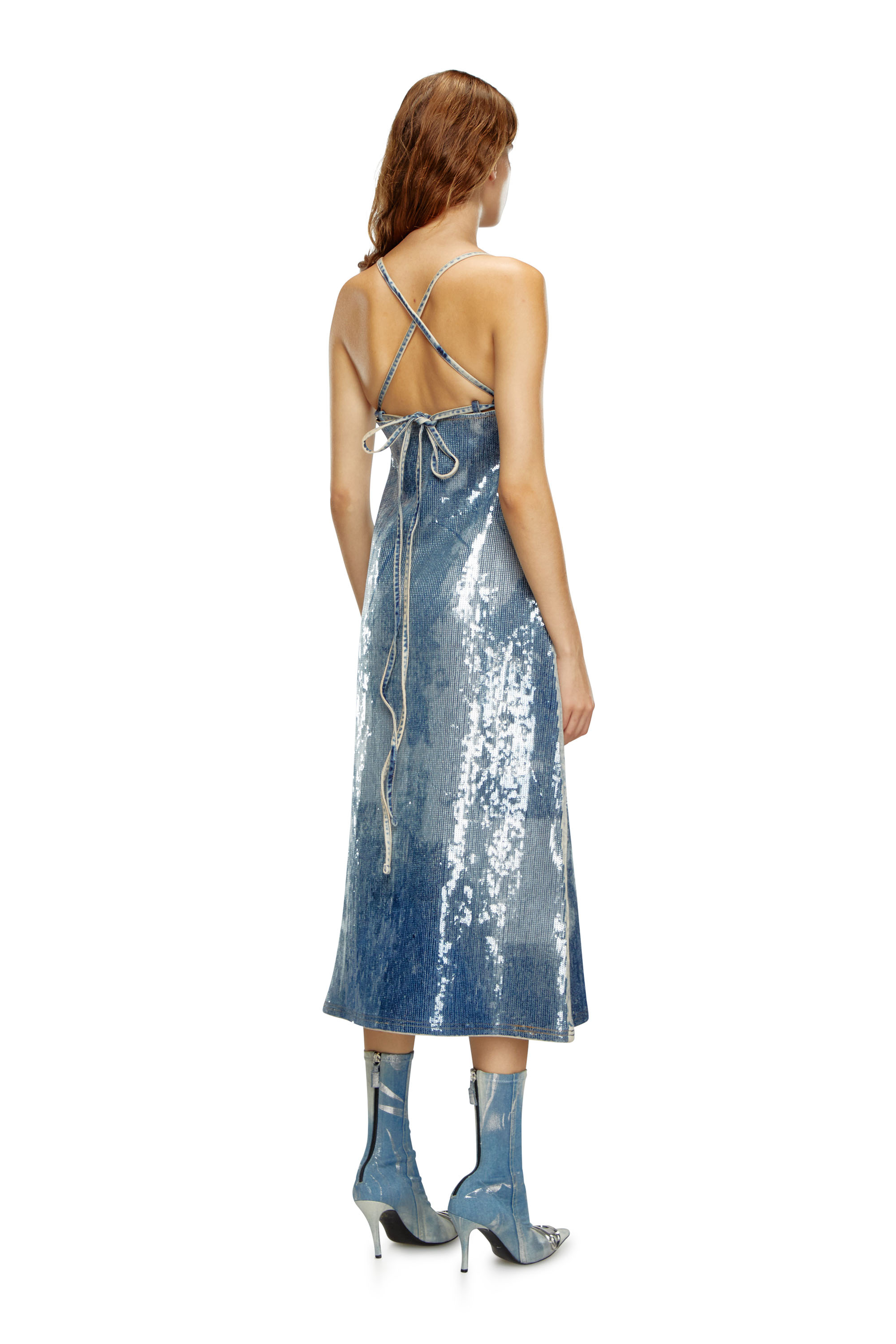 Diesel - DE-HELD-S2, Robe midi en denim à bretelles avec sequins Femme in Bleu - 2