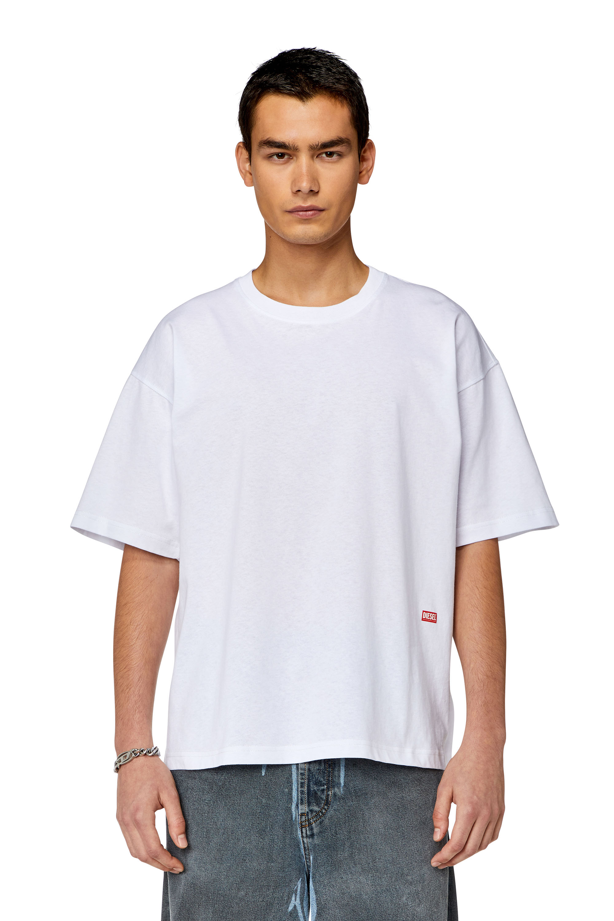 Diesel - T-BOXT-N11, Homme T-shirt avec logo imprimé photo in Blanc - Image 2