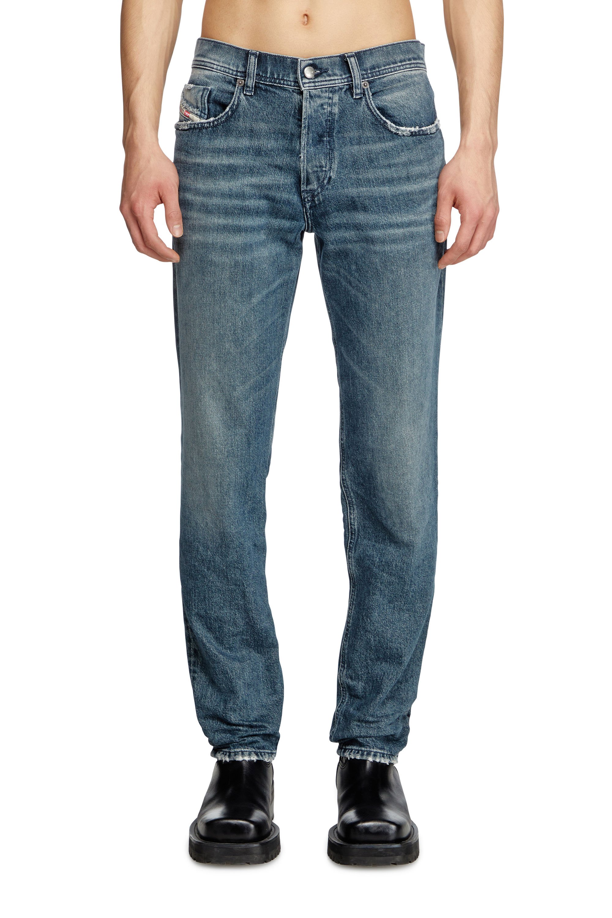 Diesel - Male's Regular Jeans 2023 D-Finitive 007Y7, Medium Blue - 1