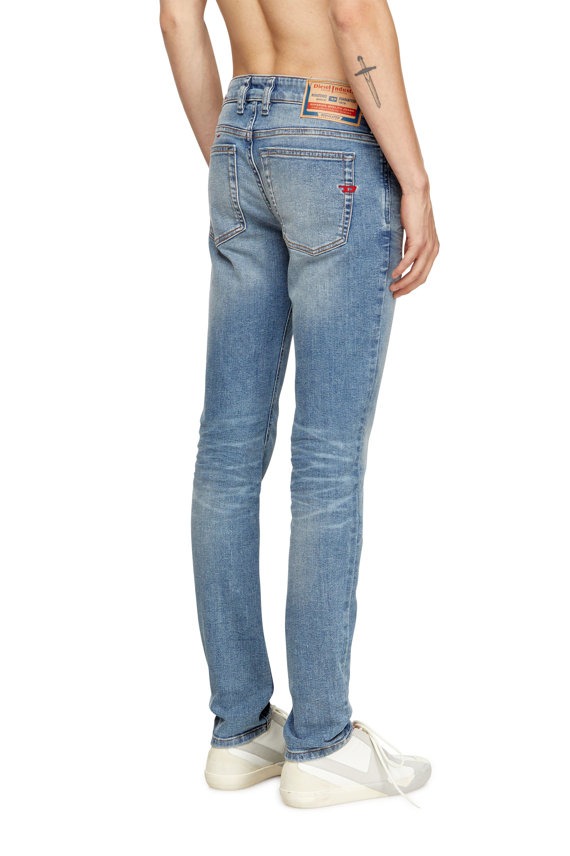 Diesel - Male's Skinny Jeans 1979 Sleenker 0DBDQ, Light Blue - 4