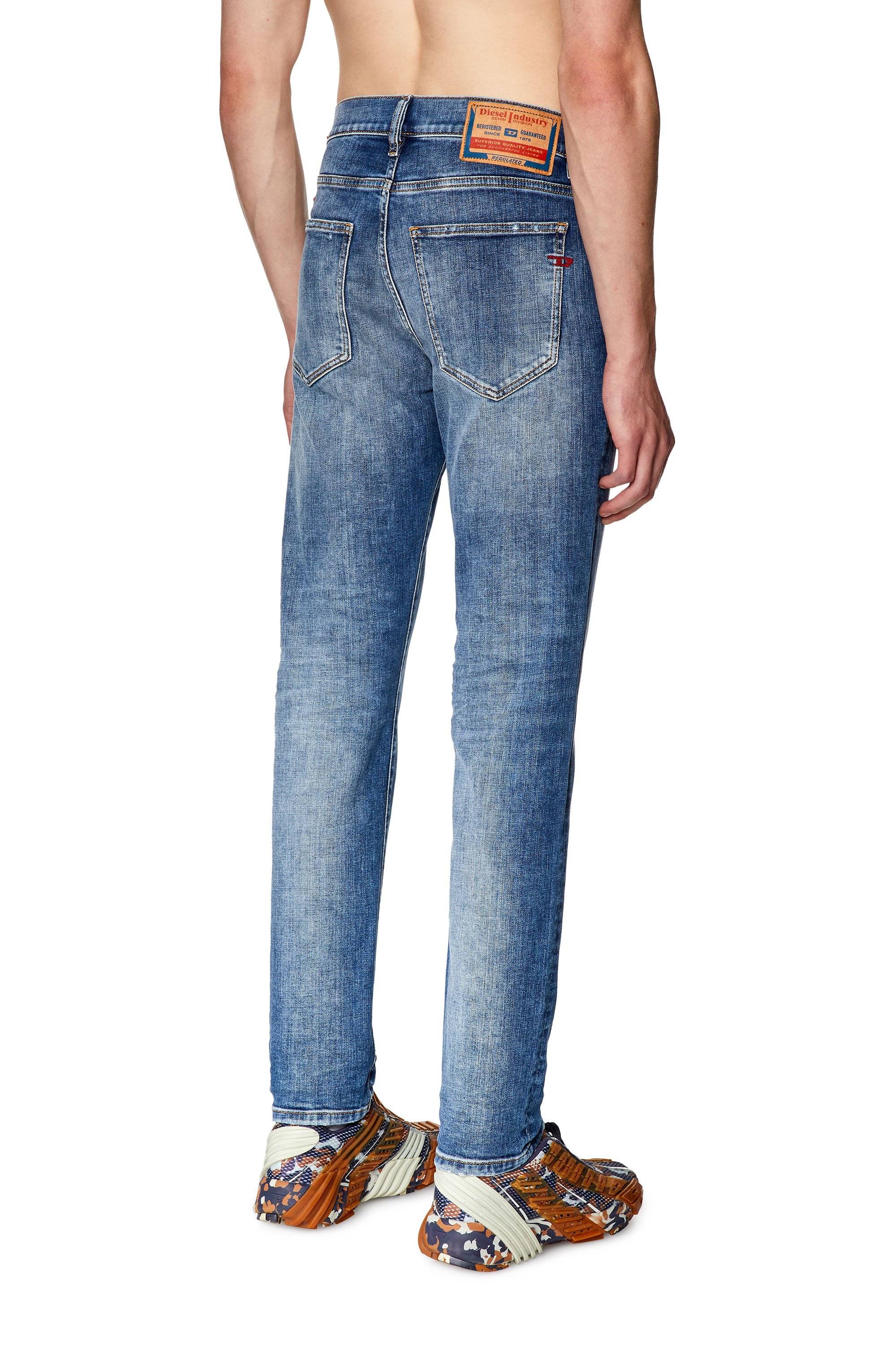 Diesel - Slim Jeans 2019 D-Strukt 09G32, Bleu moyen - Image 3