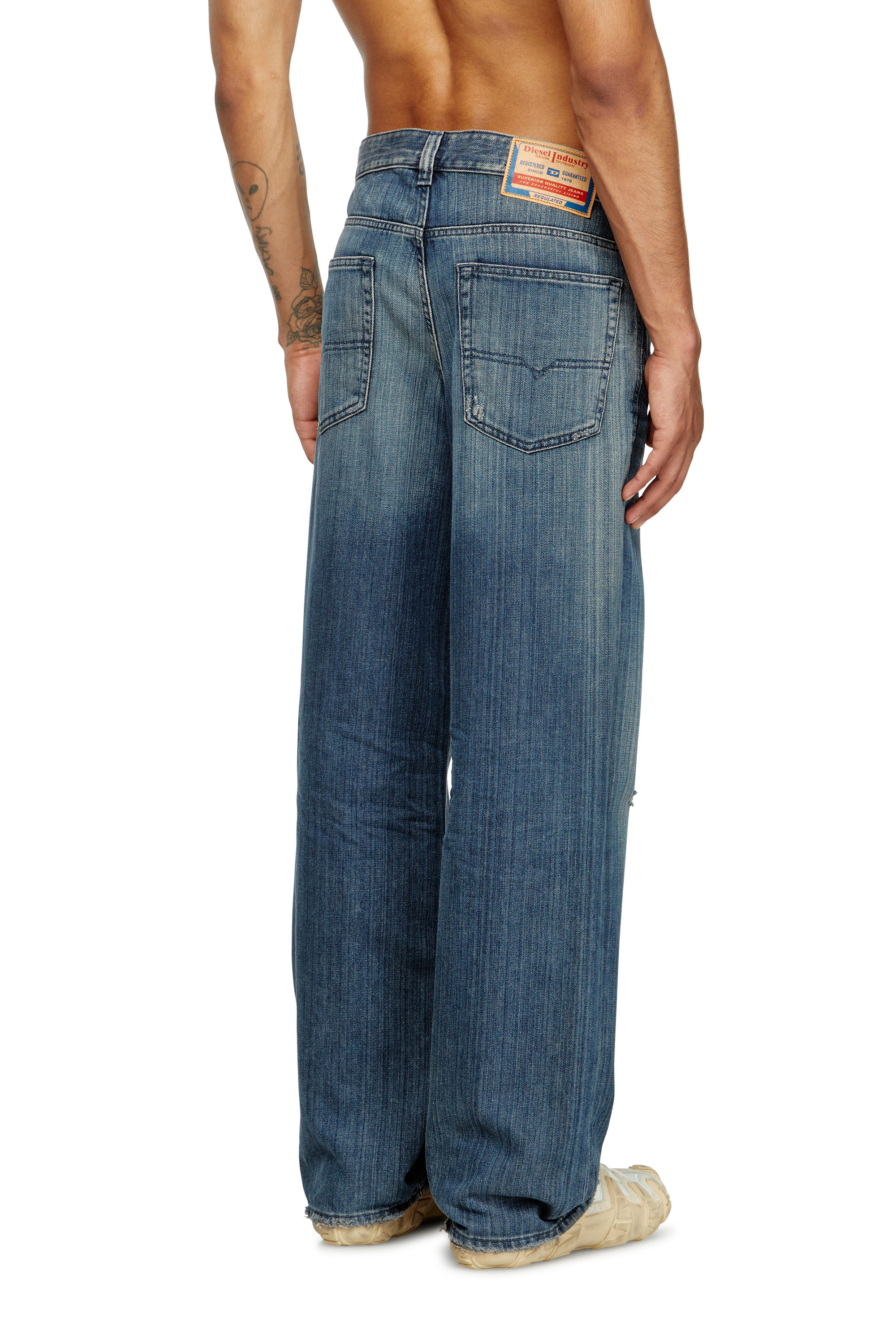 Diesel - Relaxed Jeans 2001 D-Macro 09M09 Homme, Bleu Foncé - Image 5