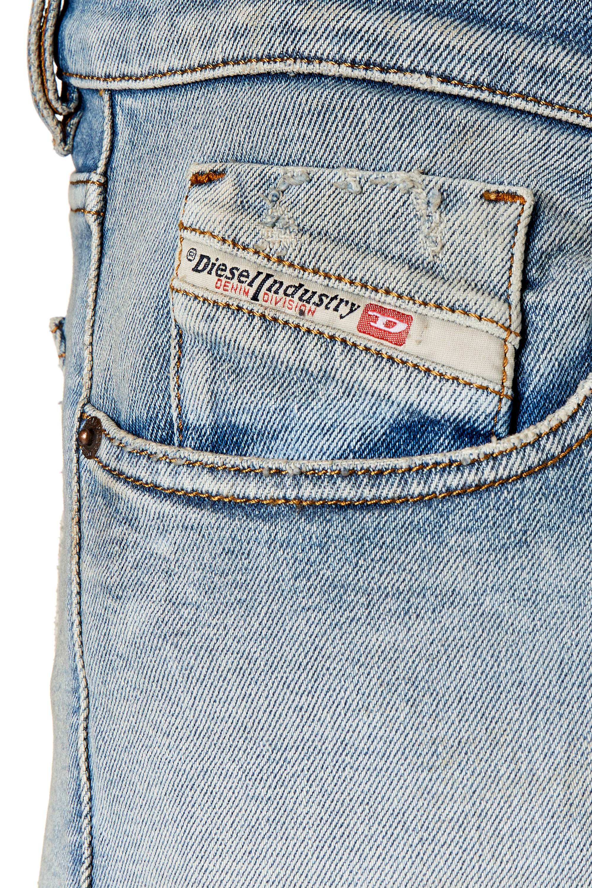 Diesel - 2019 D-Strukt 09E84 Slim Jeans, Bleu Clair - Image 3