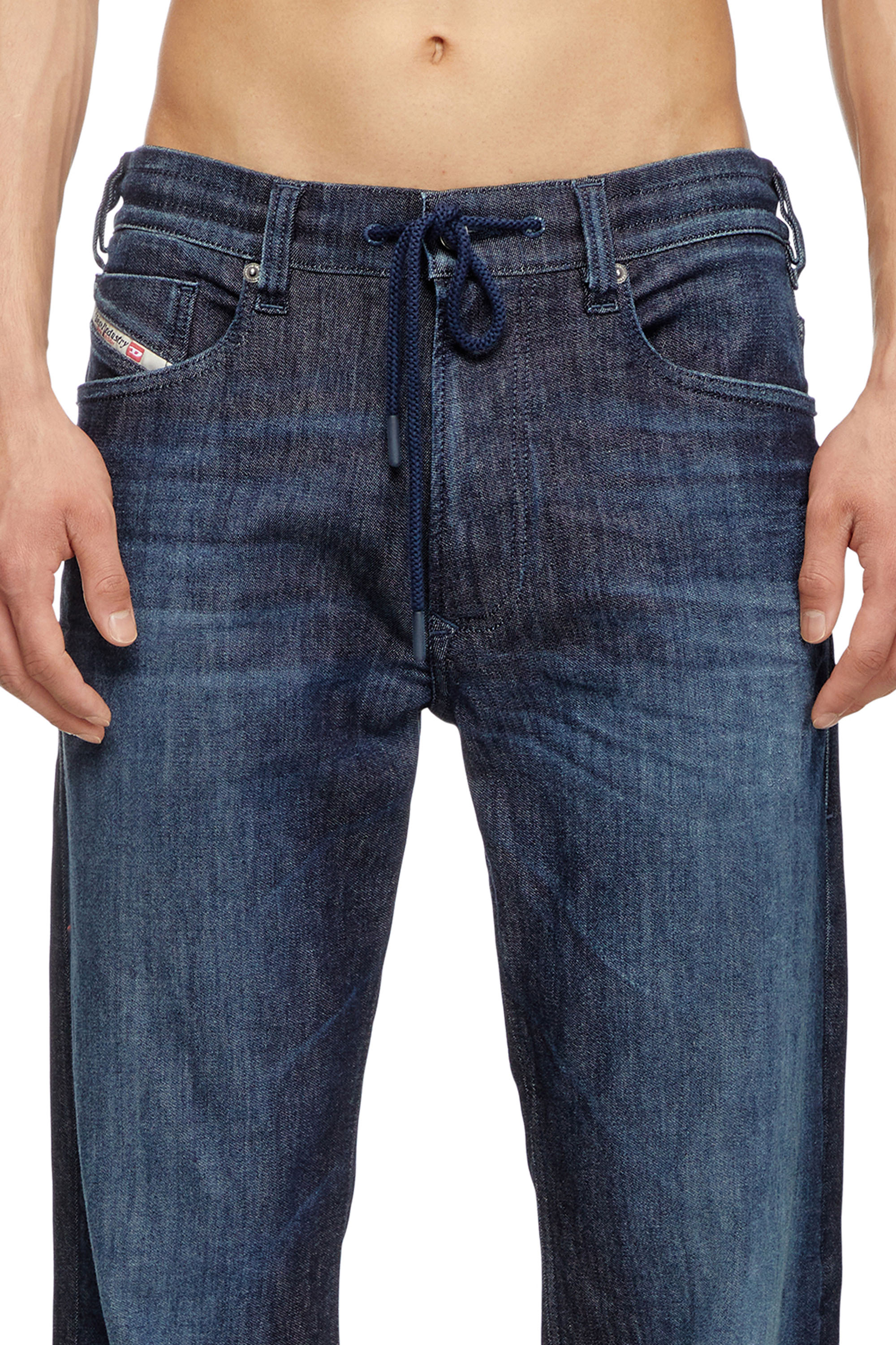 Diesel - Male's Relaxed 2080 D-Reel Joggjeans® 09L11, Dark Blue - 4