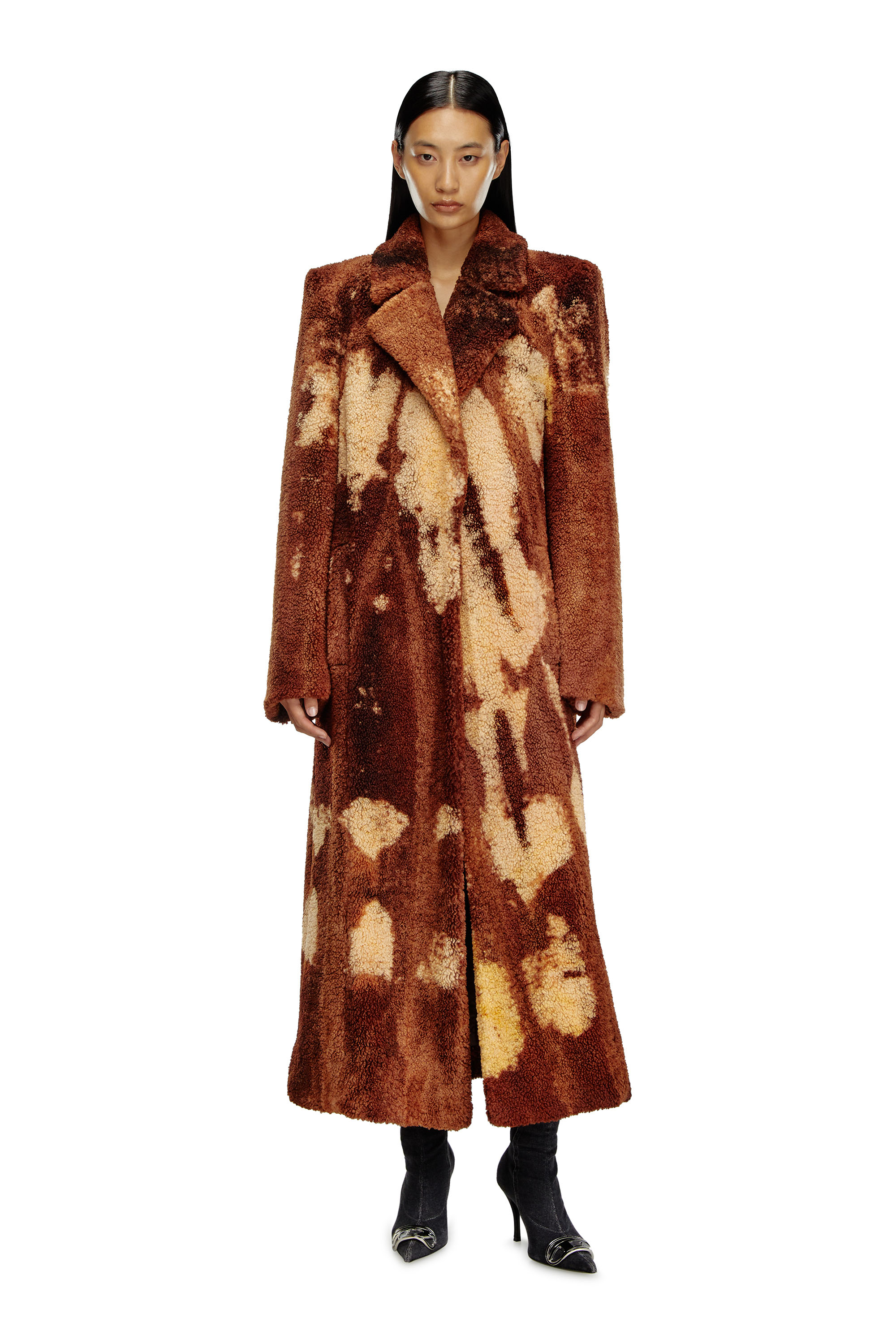 Diesel - W-ILLOW, Female's Long coat in treated teddy fleece in Brown - 1