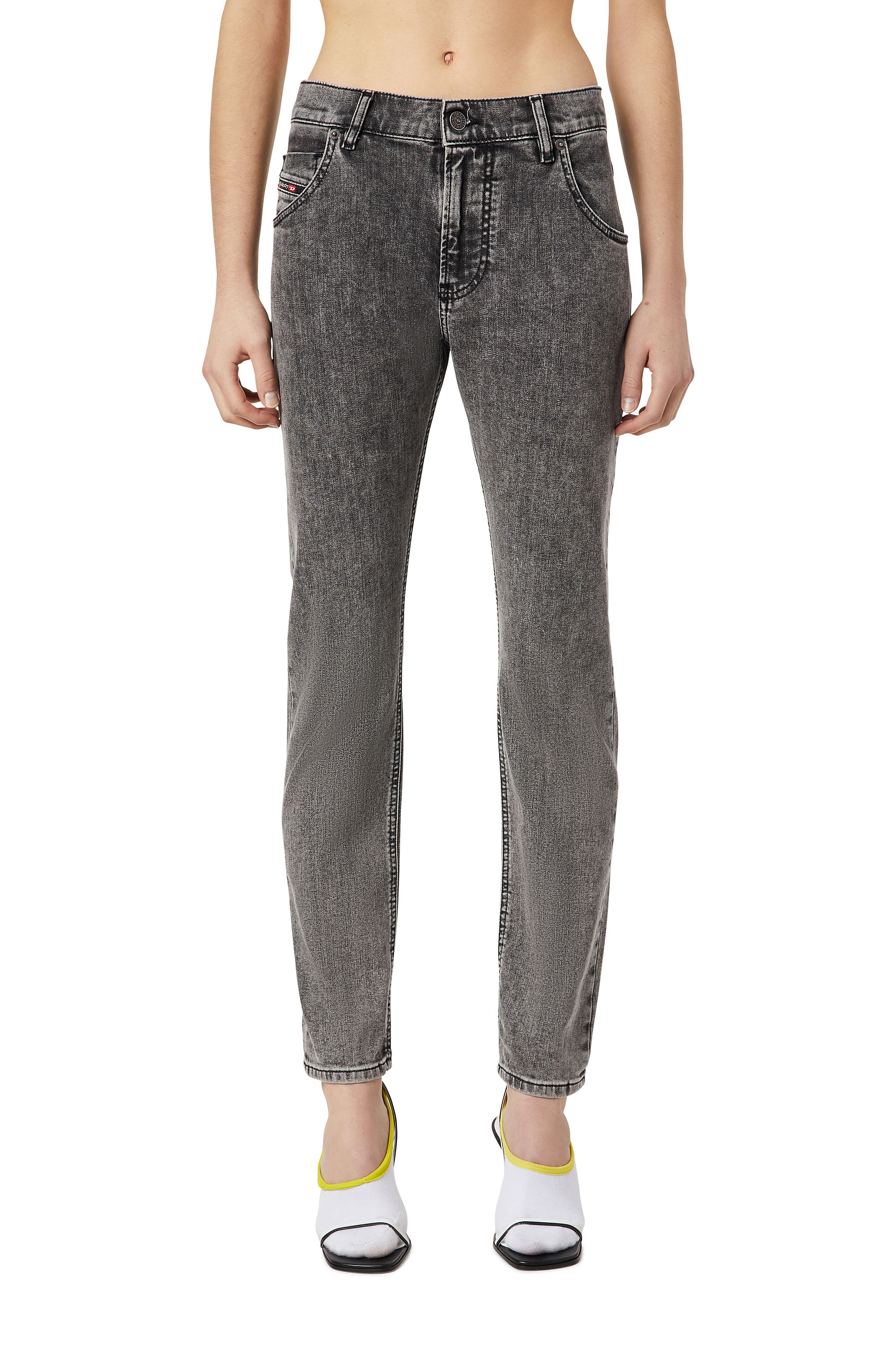パンツ】 DIESEL - 新品 DIESEL jogg jeans KRAILEY-B-T 27 期間限定の通販 by bee's|ディーゼルならラクマ ディーゼル