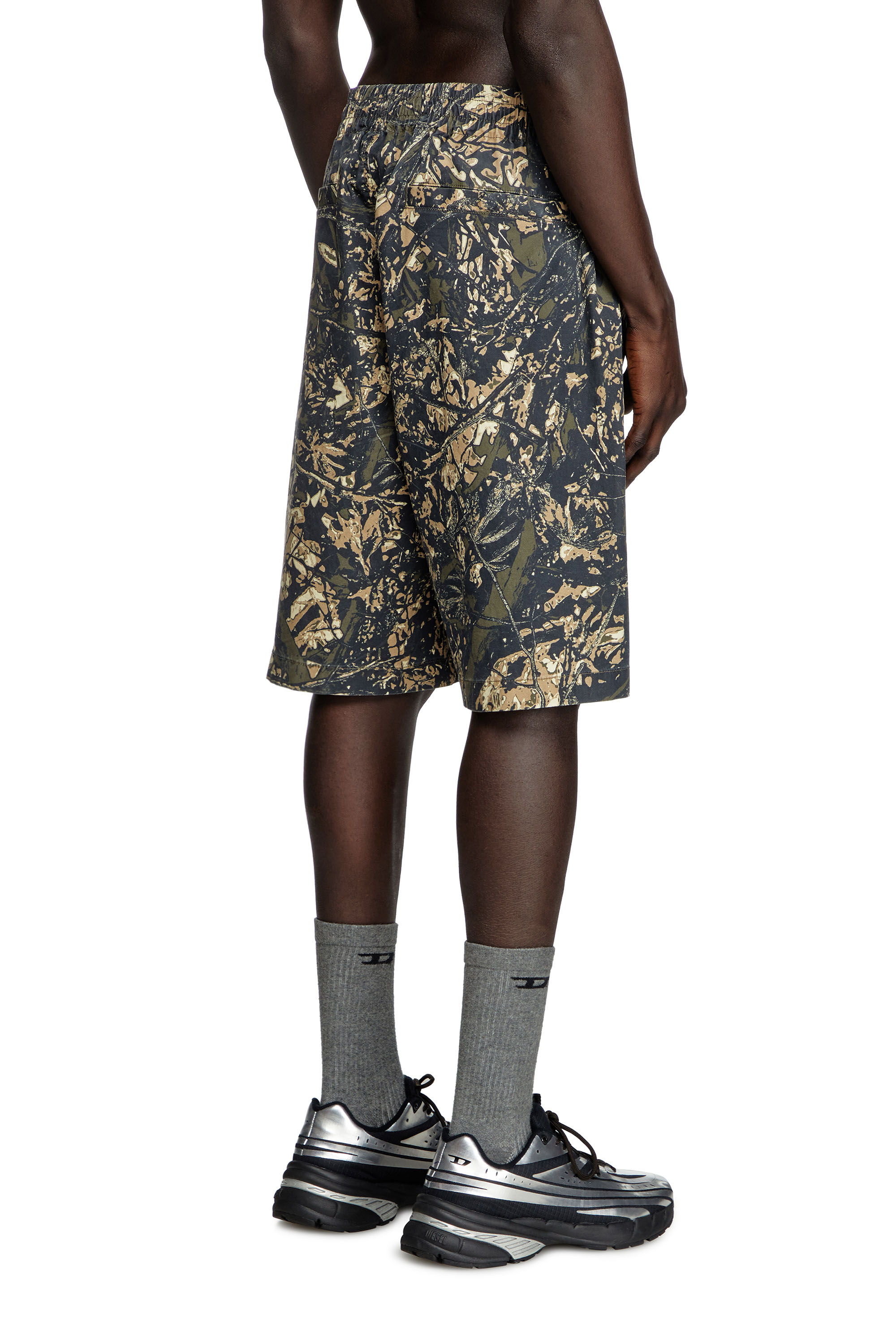 Diesel - P-OPWIK-C, Short longueur genoux avec imprimé camouflage Homme in Polychrome - 2