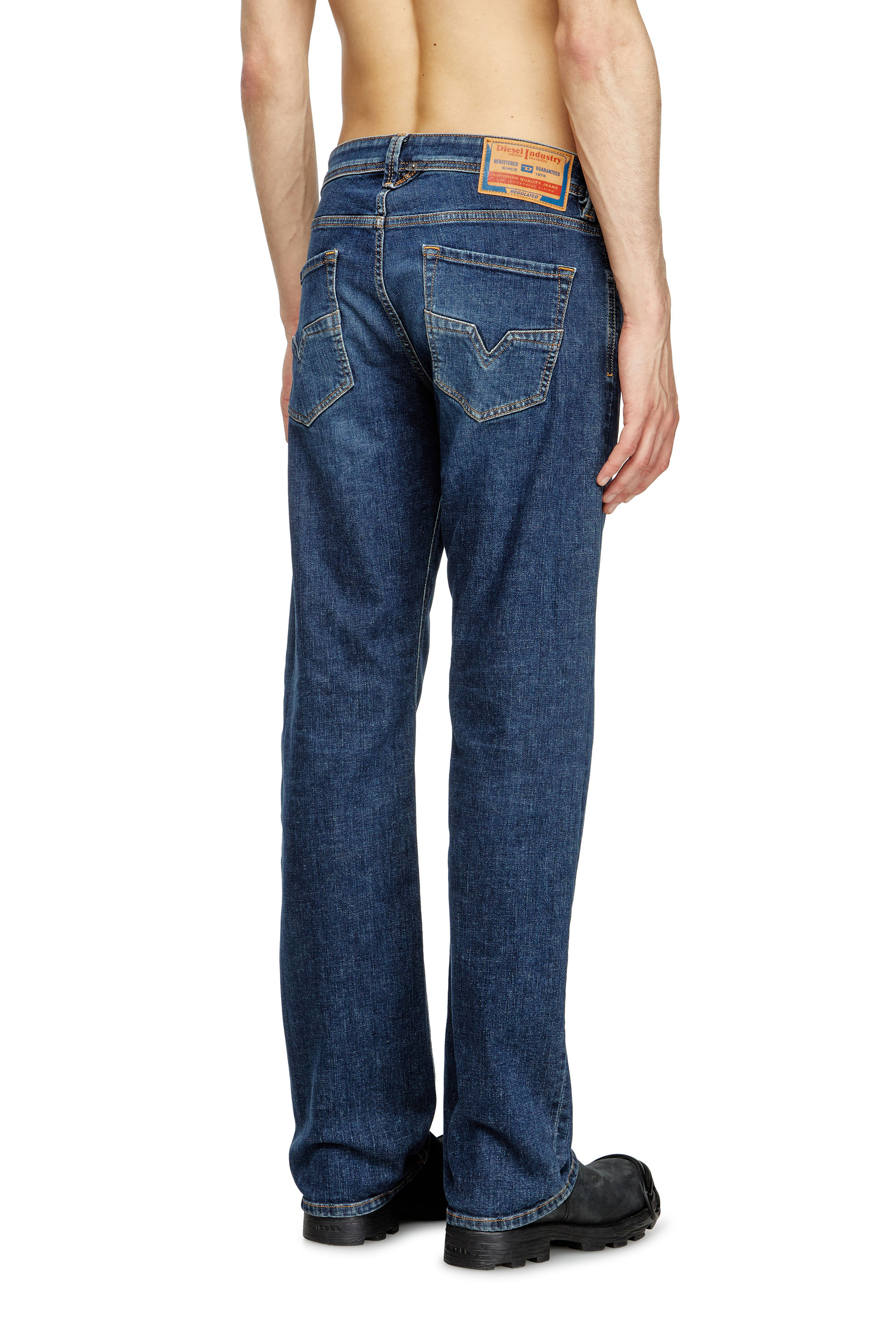 Diesel - Male's Regular Jeans 1985 Larkee 09J47, Dark Blue - 4