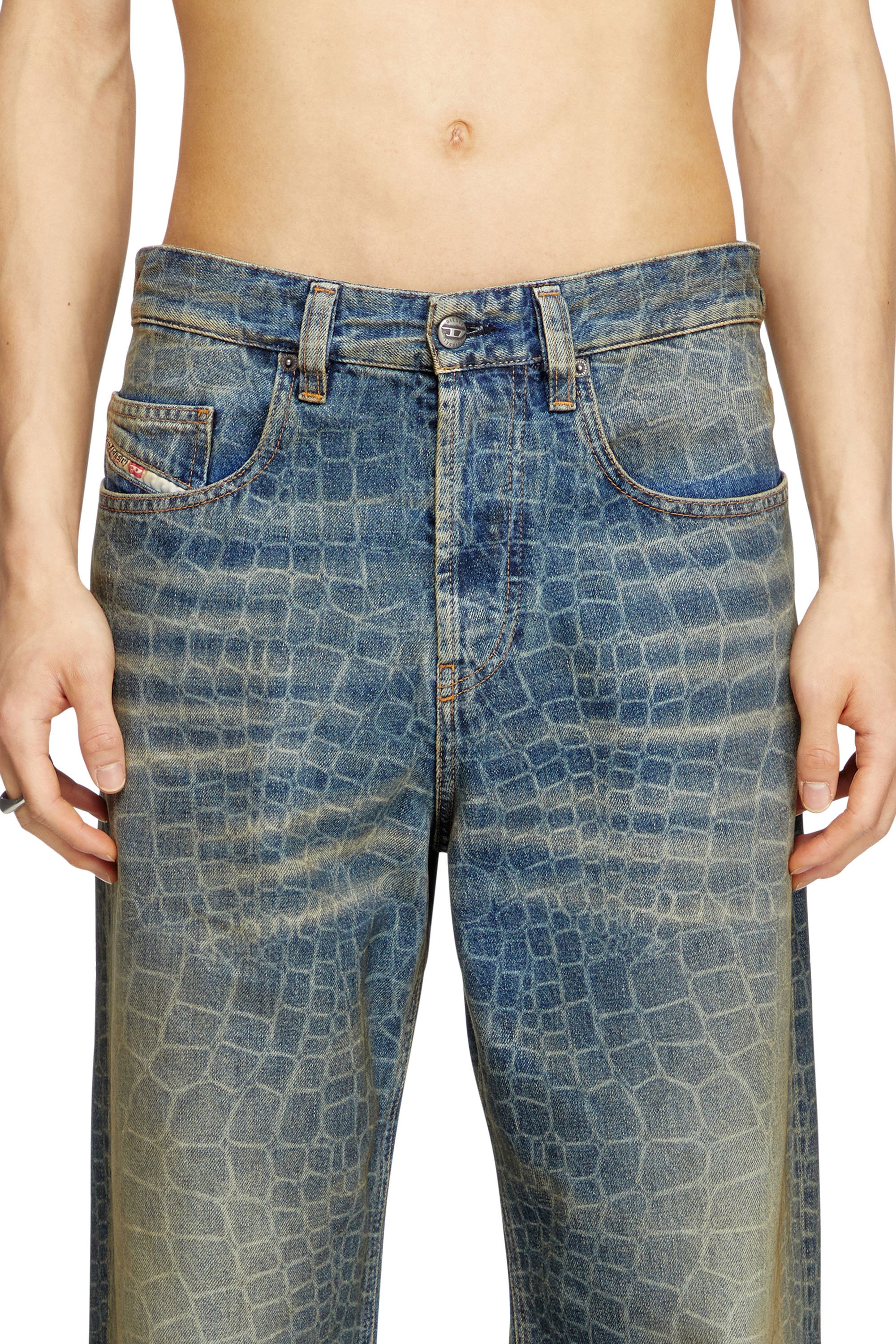 Diesel - Male's Relaxed Jeans 2001 D-Macro 007BU, Dark Blue - 5