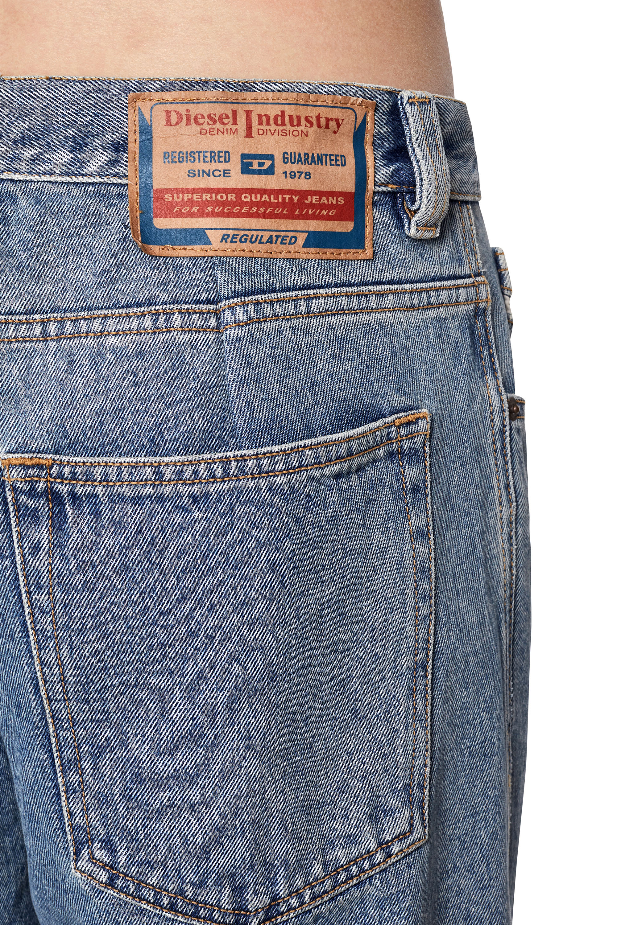 Diesel - Straight Jeans 2010 D-Macs 007B9, Light Blue - Image 3