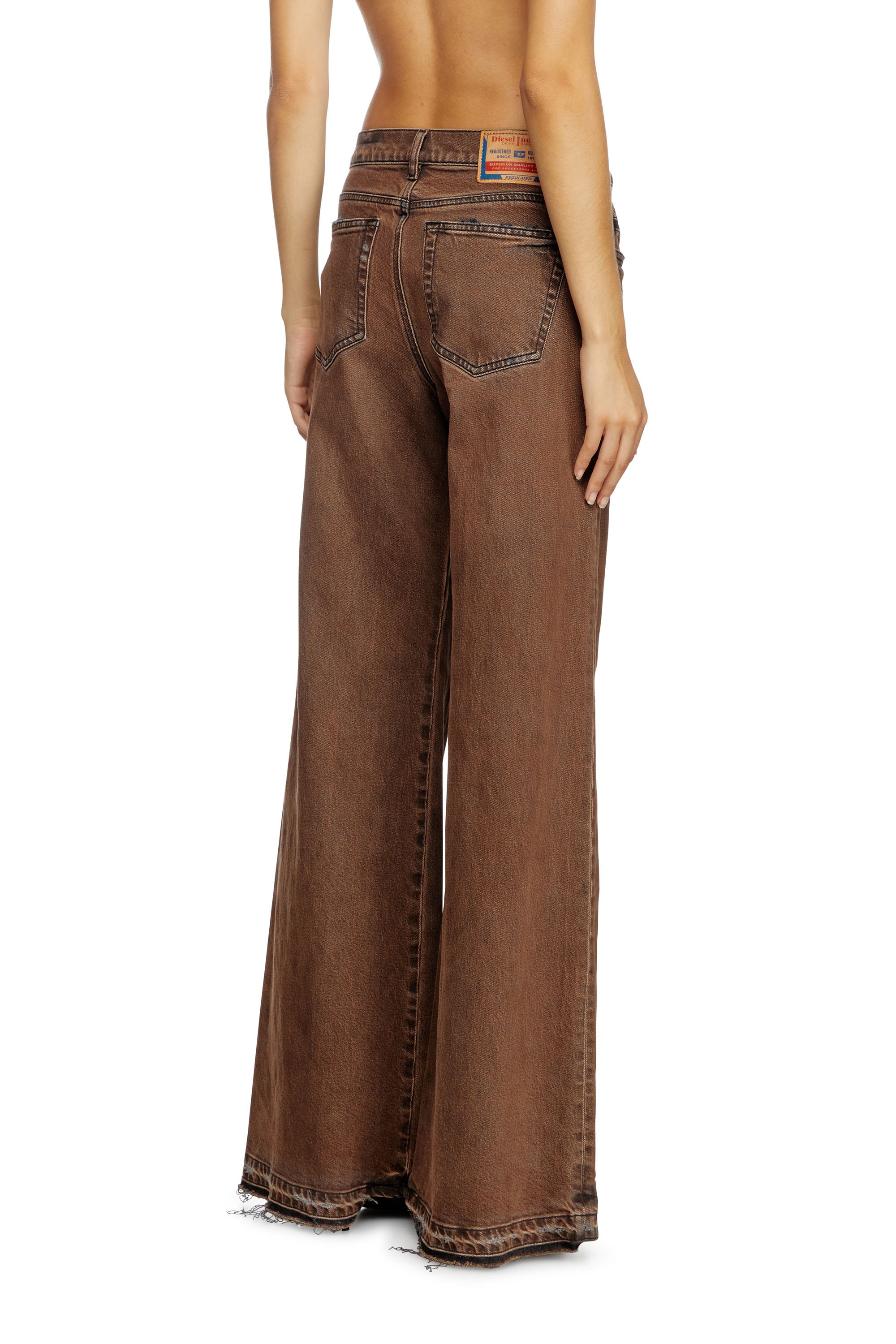 Diesel - Flare Jeans 1978 D-Akemi 09L24 Femme, Marron - Image 4