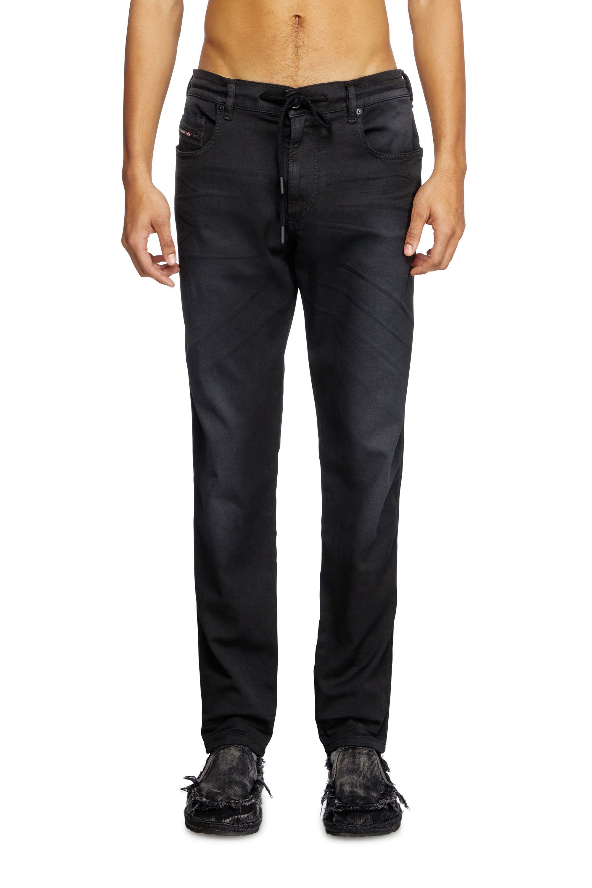 Diesel - Male's Slim 2060 D-Strukt Joggjeans® 0670M, Black - 1