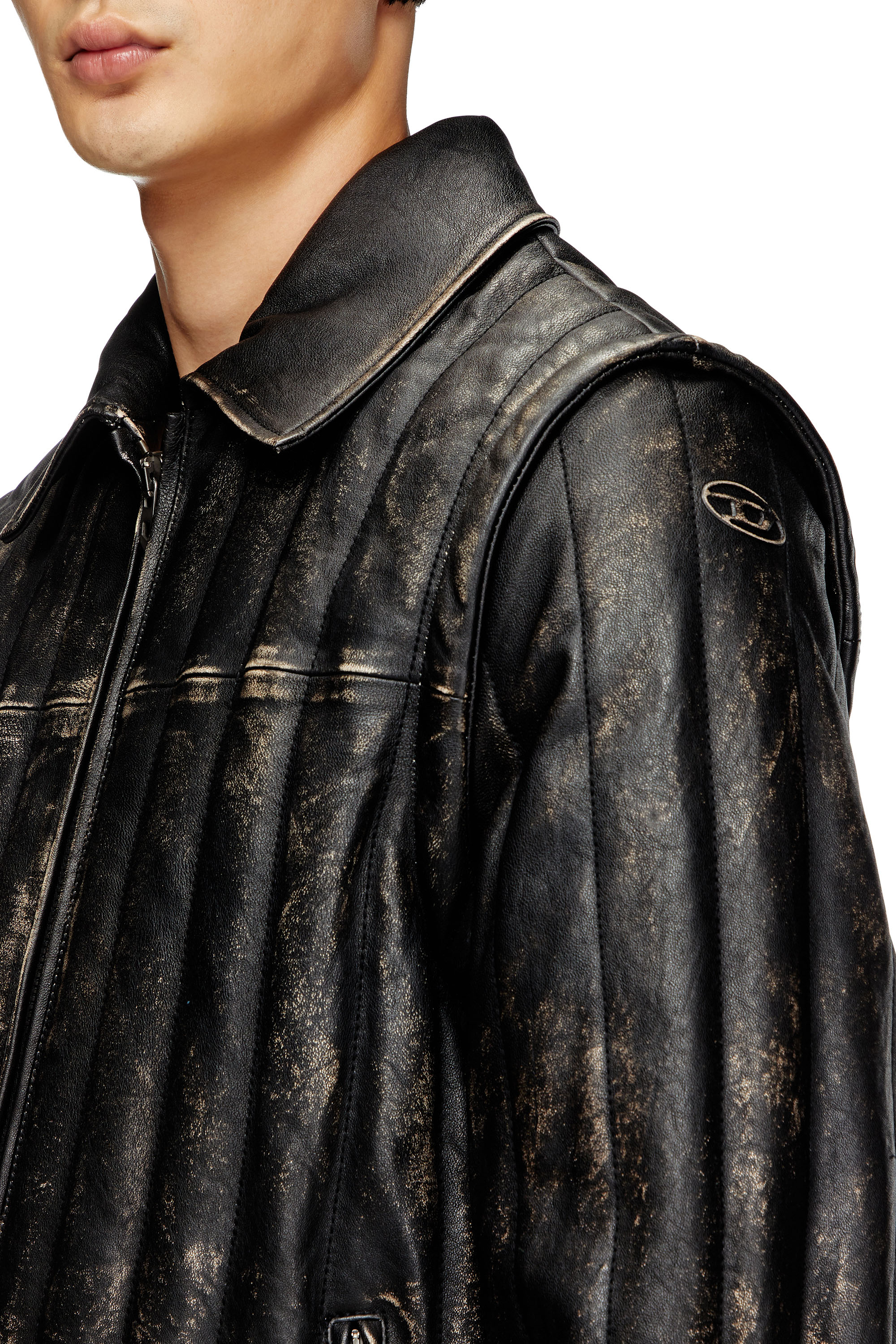 Diesel - L-ALBERT, Male's Distressed quilted leather jacket/vest in Black - 4