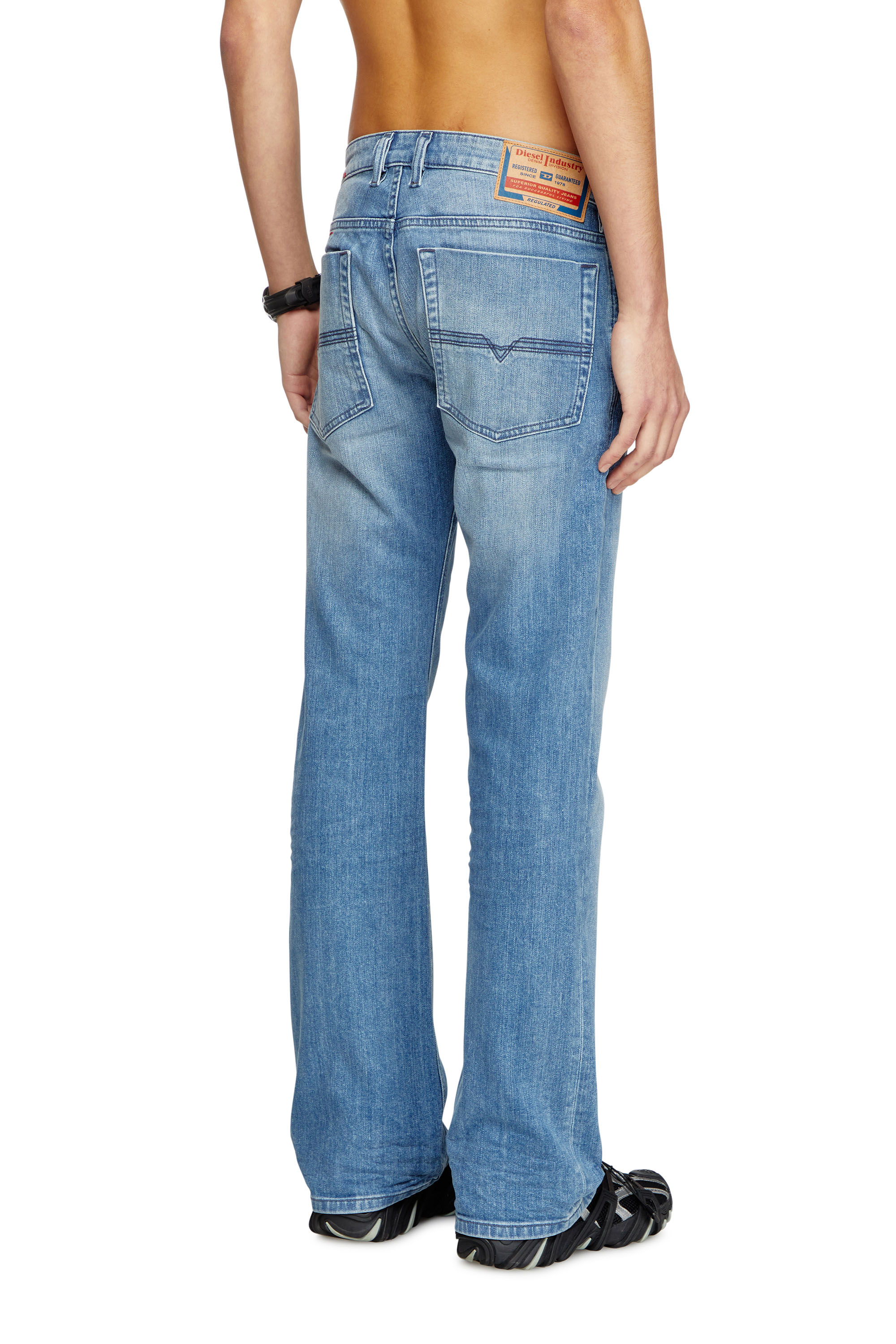 Diesel - Male's Bootcut Jeans 2007 Zatiny 0GRDI, Light Blue - 4