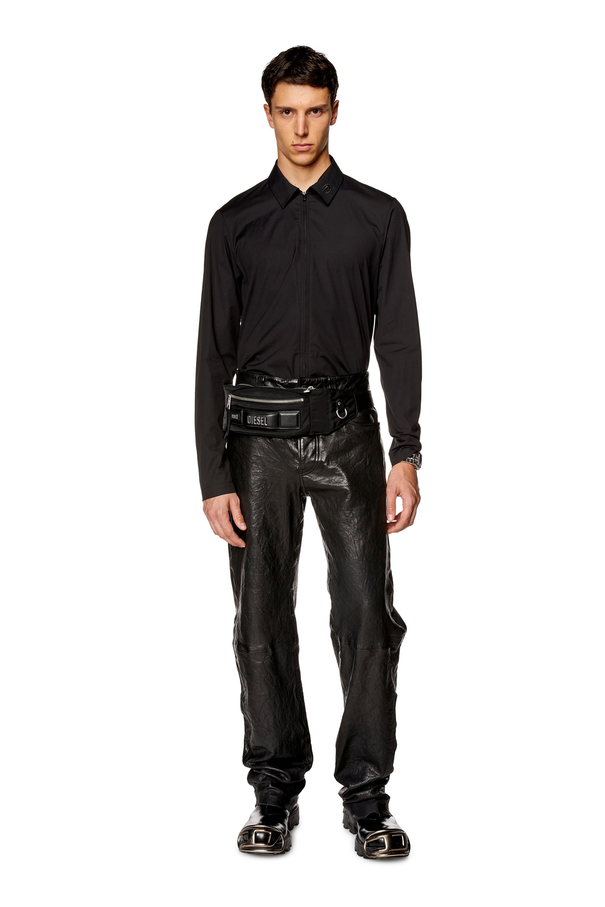 Diesel - S-STUCK, Homme Chemise zippée avec logo brodé in Noir - Image 4