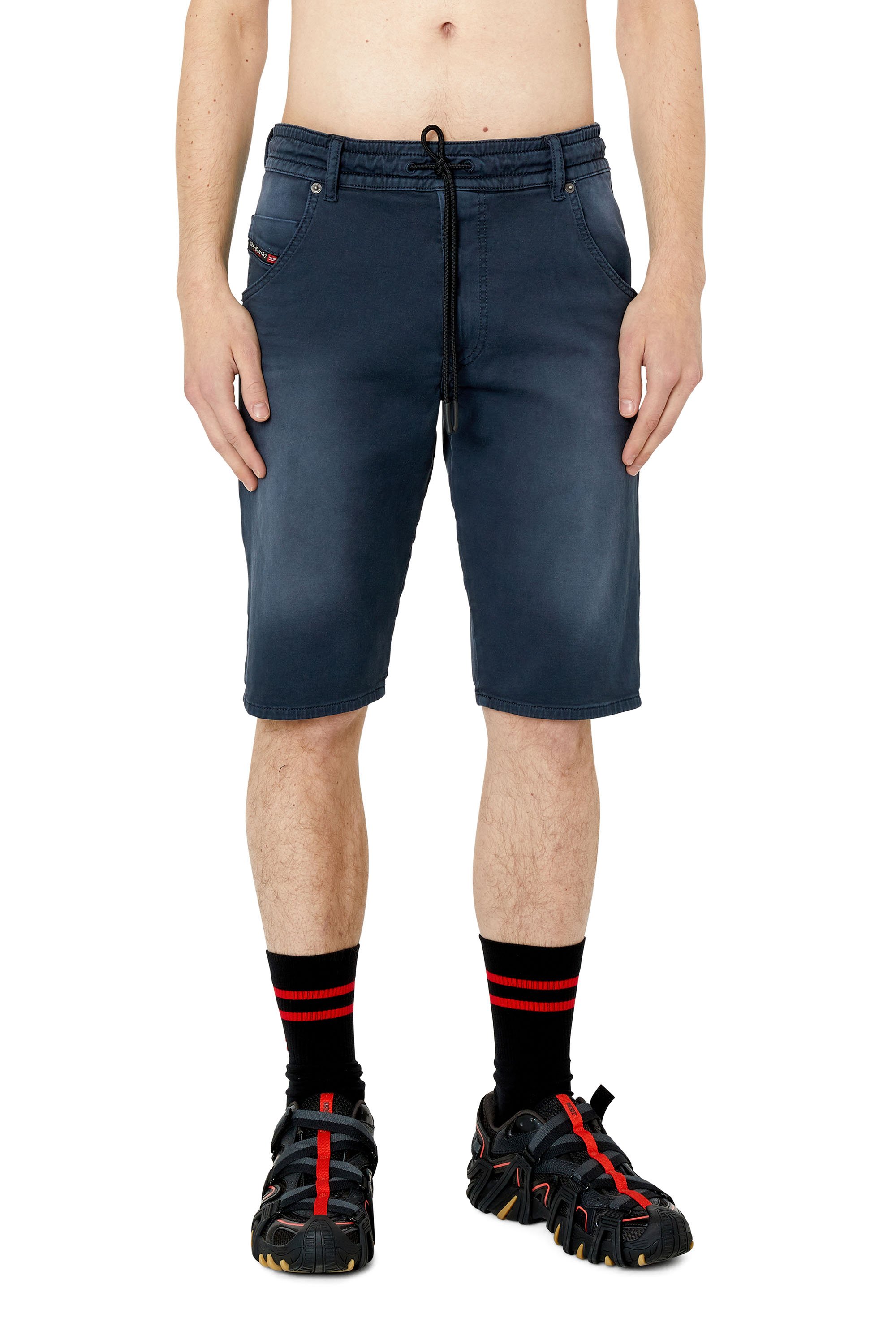 Diesel - D-KROOSHORT-Z JOGGJEANS, Homme Short coloré en JoggJeans® in Bleu - Image 1