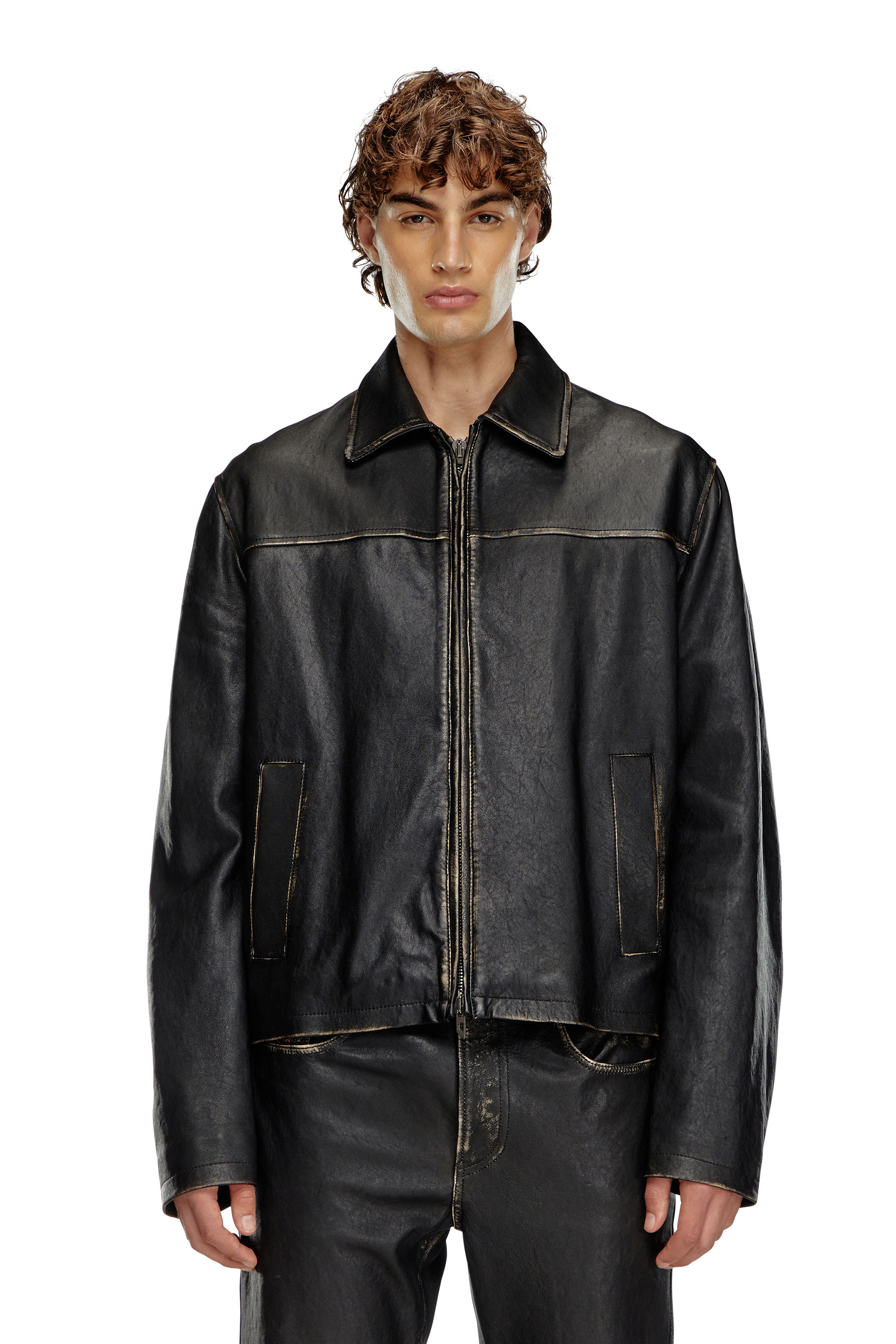 Veste en cuir noir homme sale