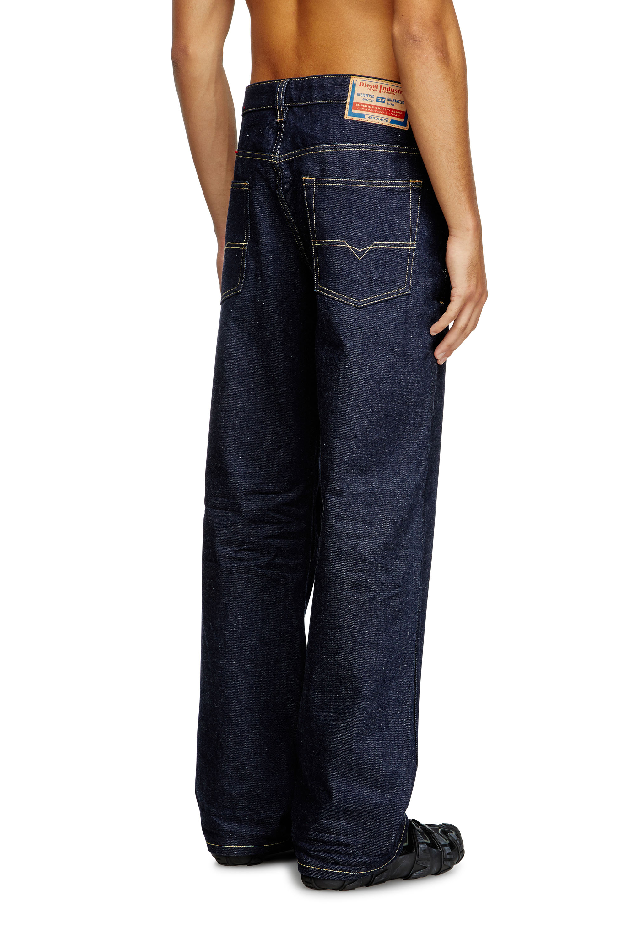 Diesel - Male's Relaxed Jeans 2001 D-Macro 0GRDV, Dark Blue - 4