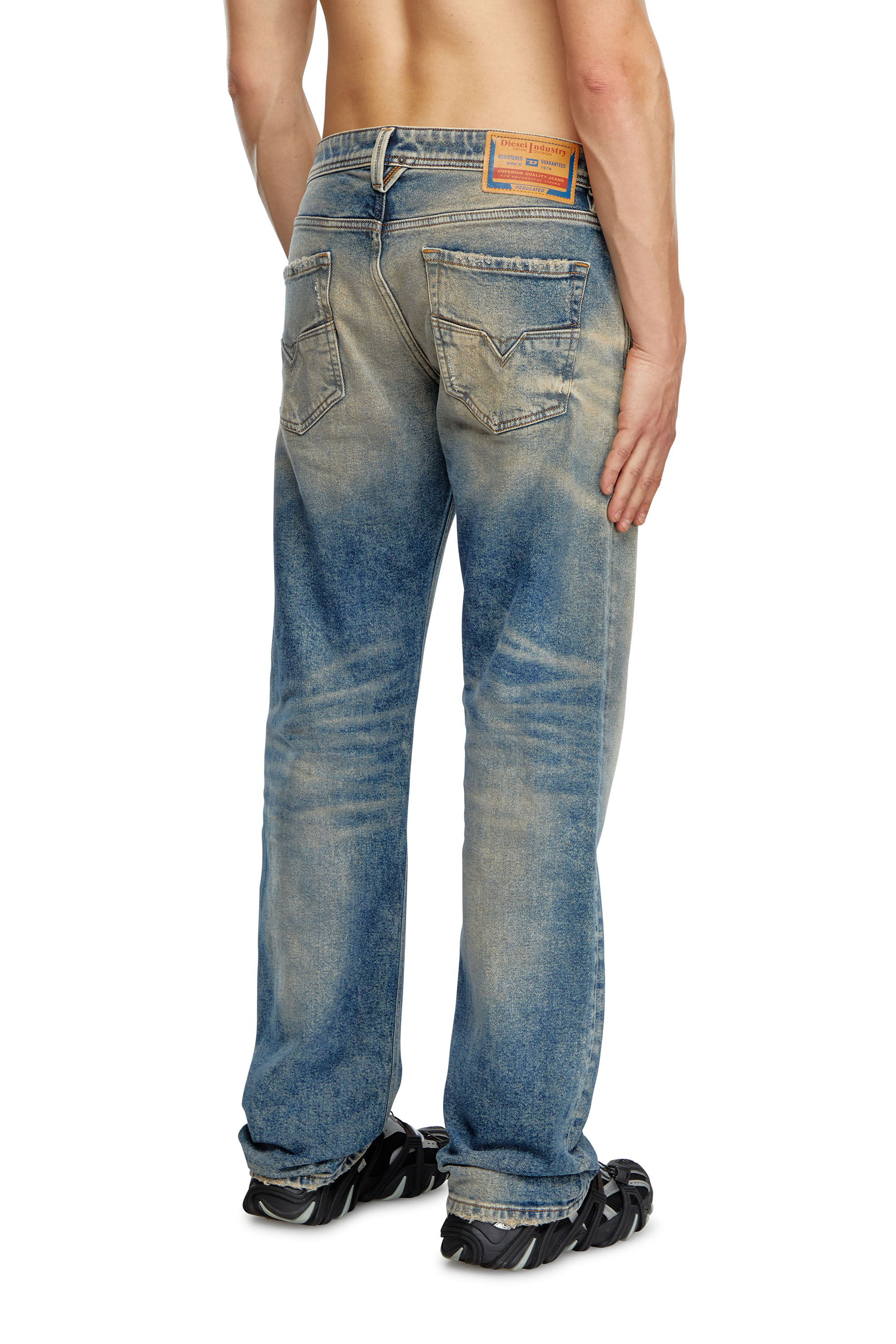 Diesel - Male Straight Jeans 1985 Larkee 09K32, Medium Blue - Image 4