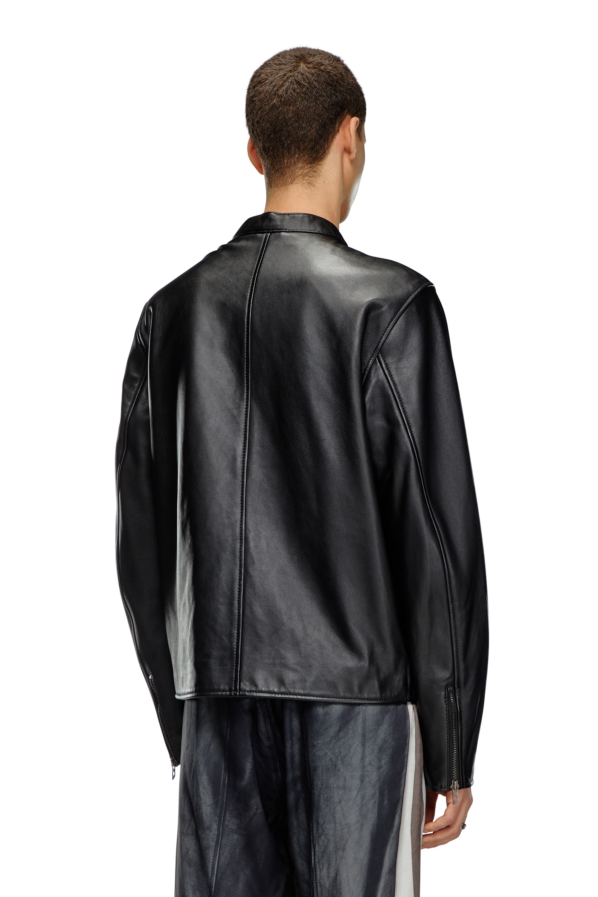 Diesel - L-CARVER, Blouson biker en cuir avec logo embossé Homme in Noir - 3